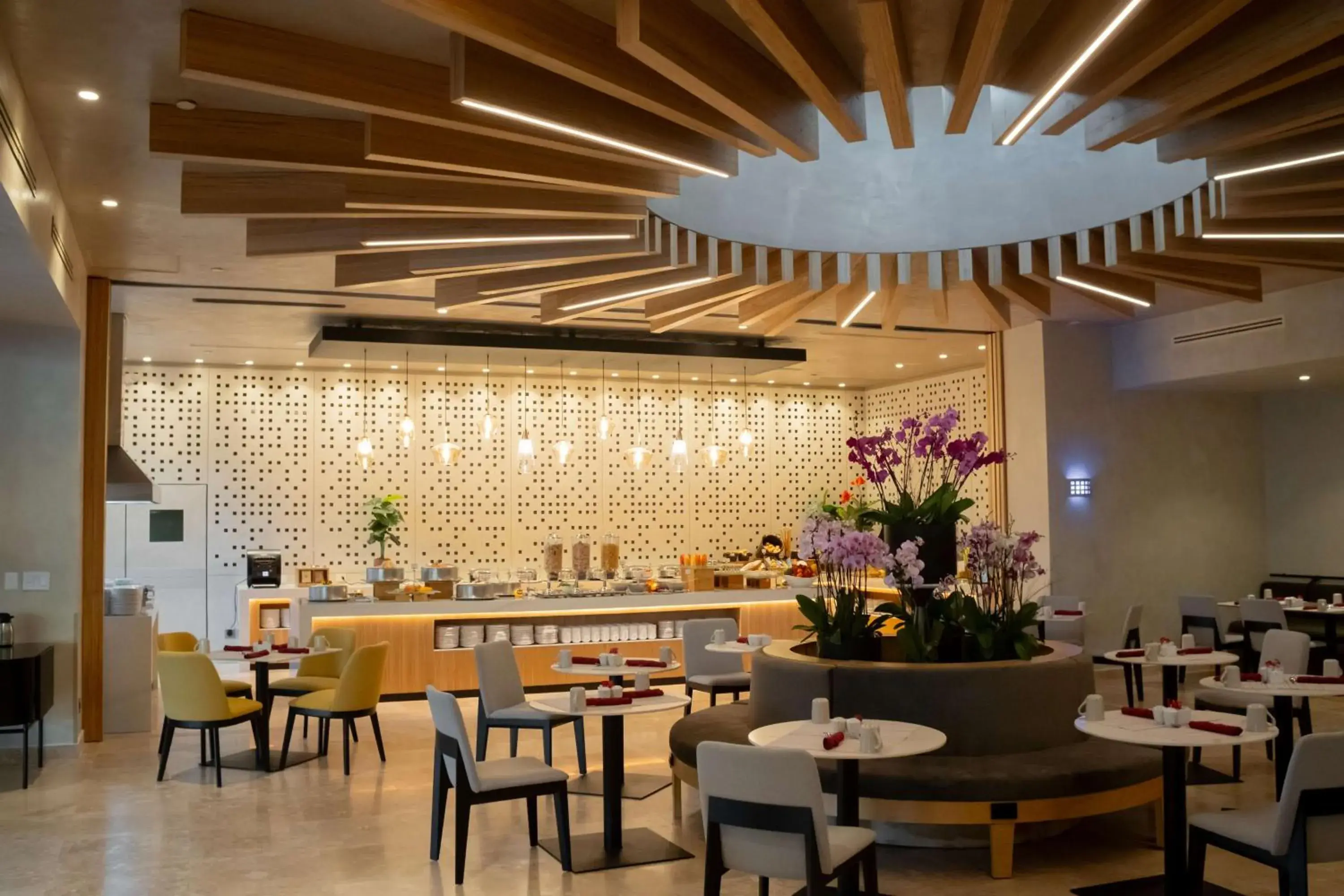 Restaurant/places to eat in Hilton San Salvador Restaurant/places to eat in Hilton San Salvador