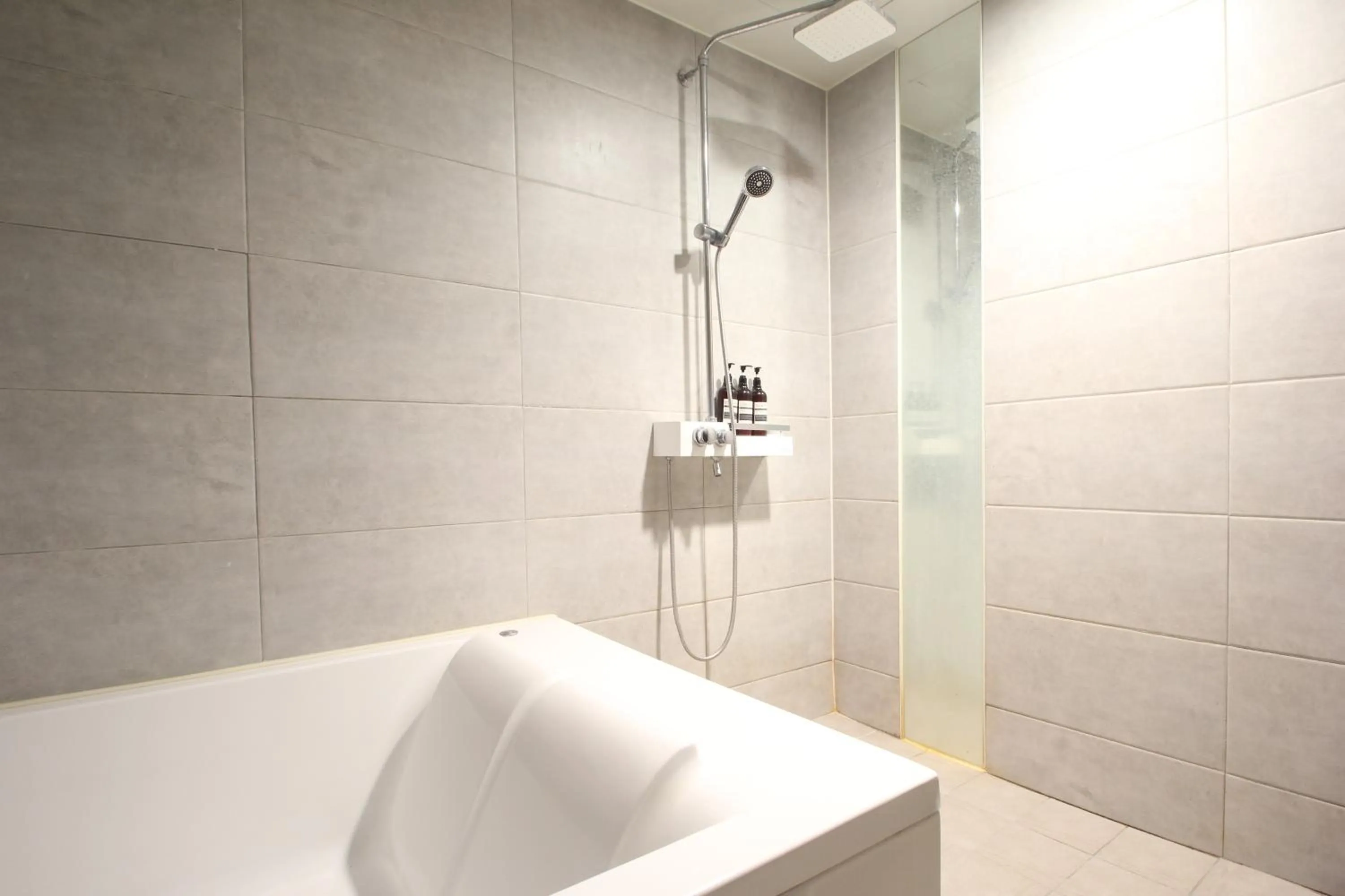 Bathroom in French code Hotel