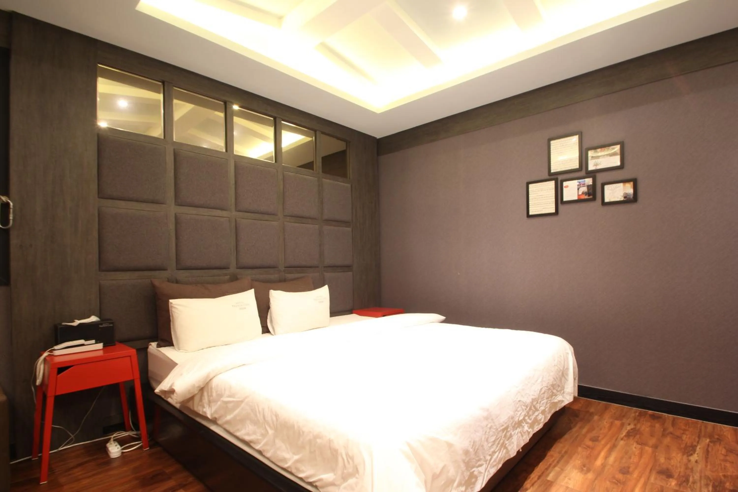 Bed in French code Hotel