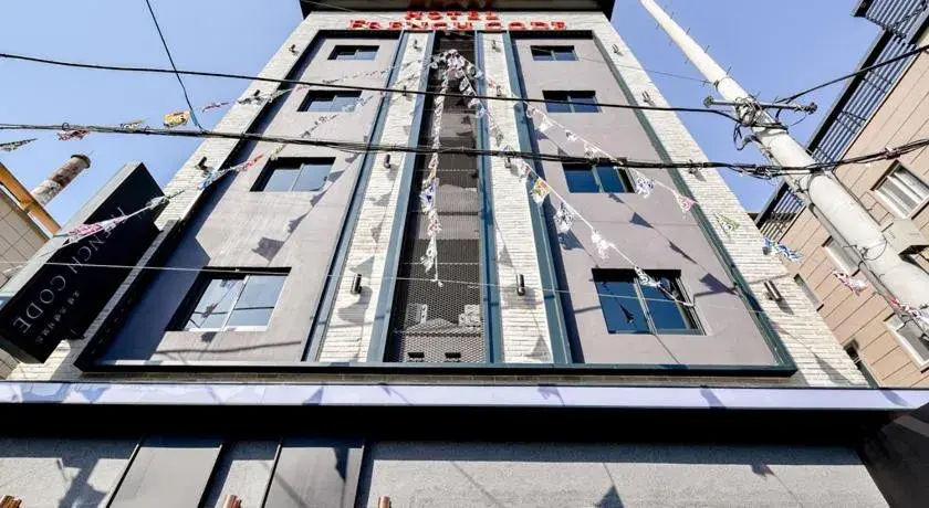 Property Building in French code Hotel Property Building in French code Hotel