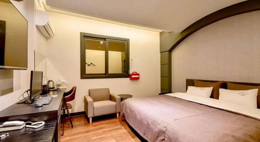 Bed in French code Hotel