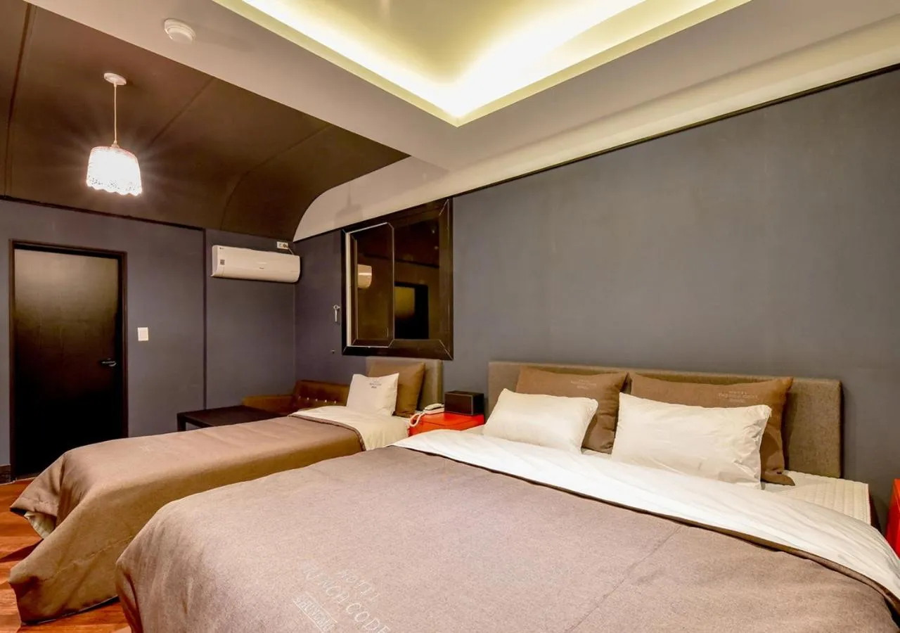 Bed in French code Hotel