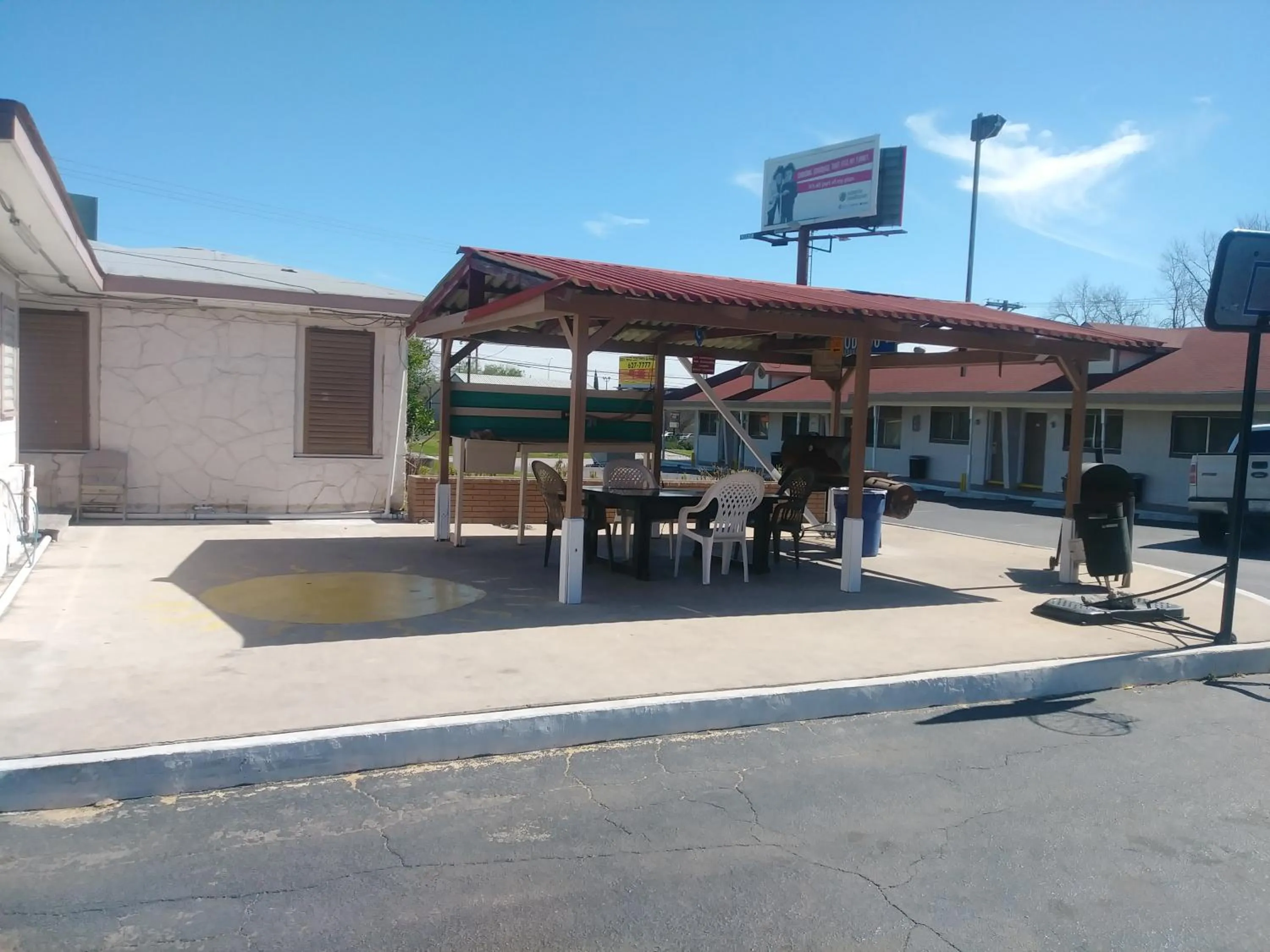 BBQ facilities in Garden Inn & Suites New Braunfels