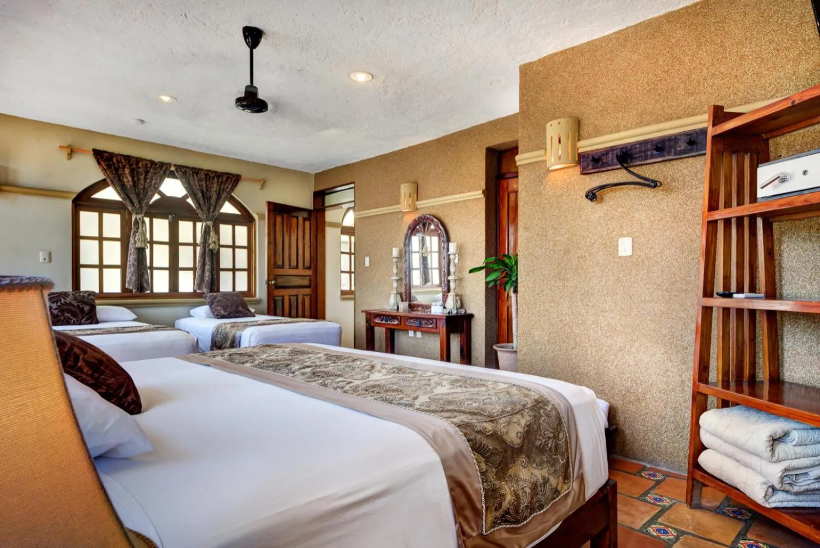 Photo of the whole room, Bed in Hotel Cielo