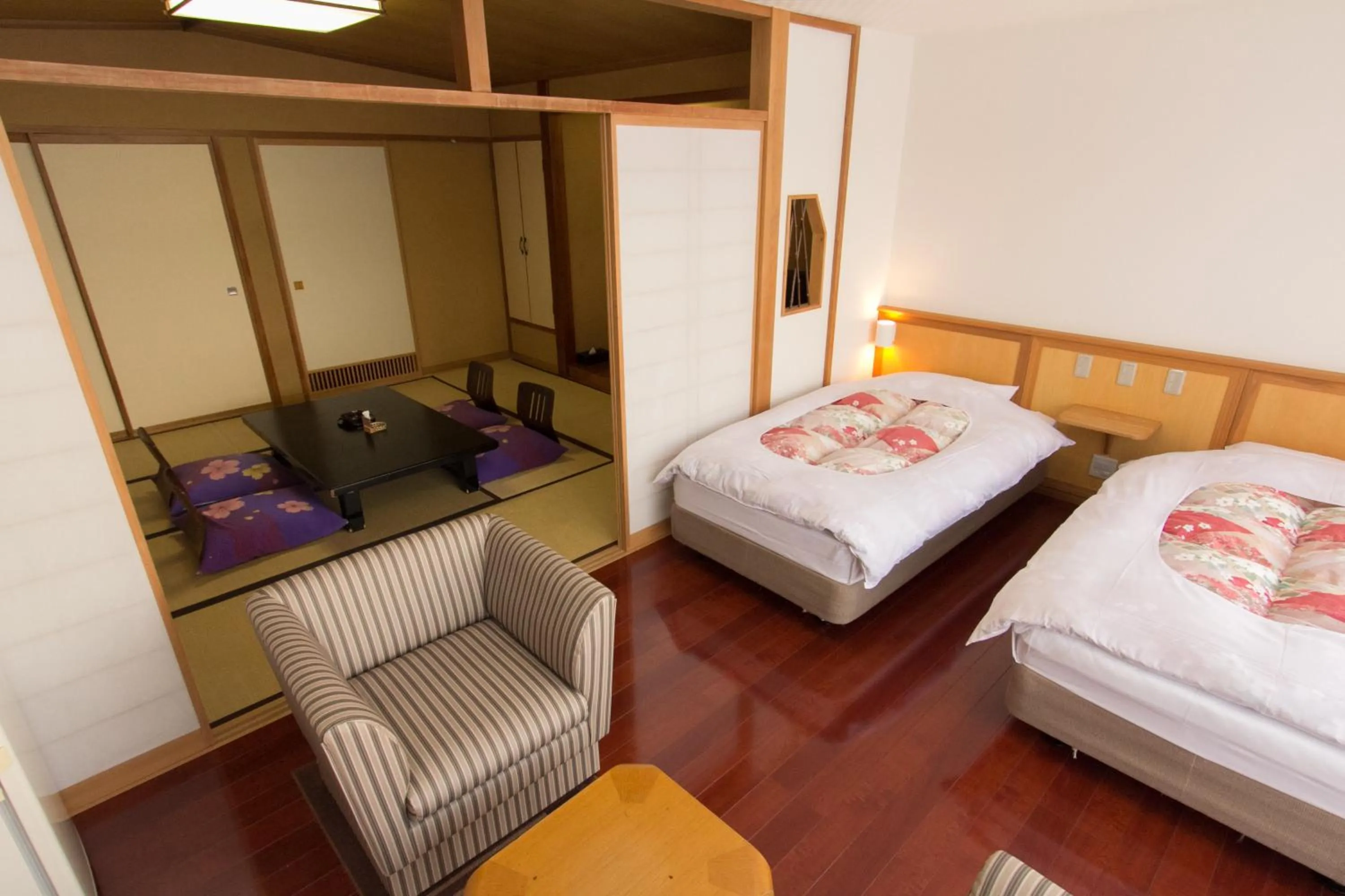 Photo of the whole room, Bed in Yuzawa Grand Hotel
