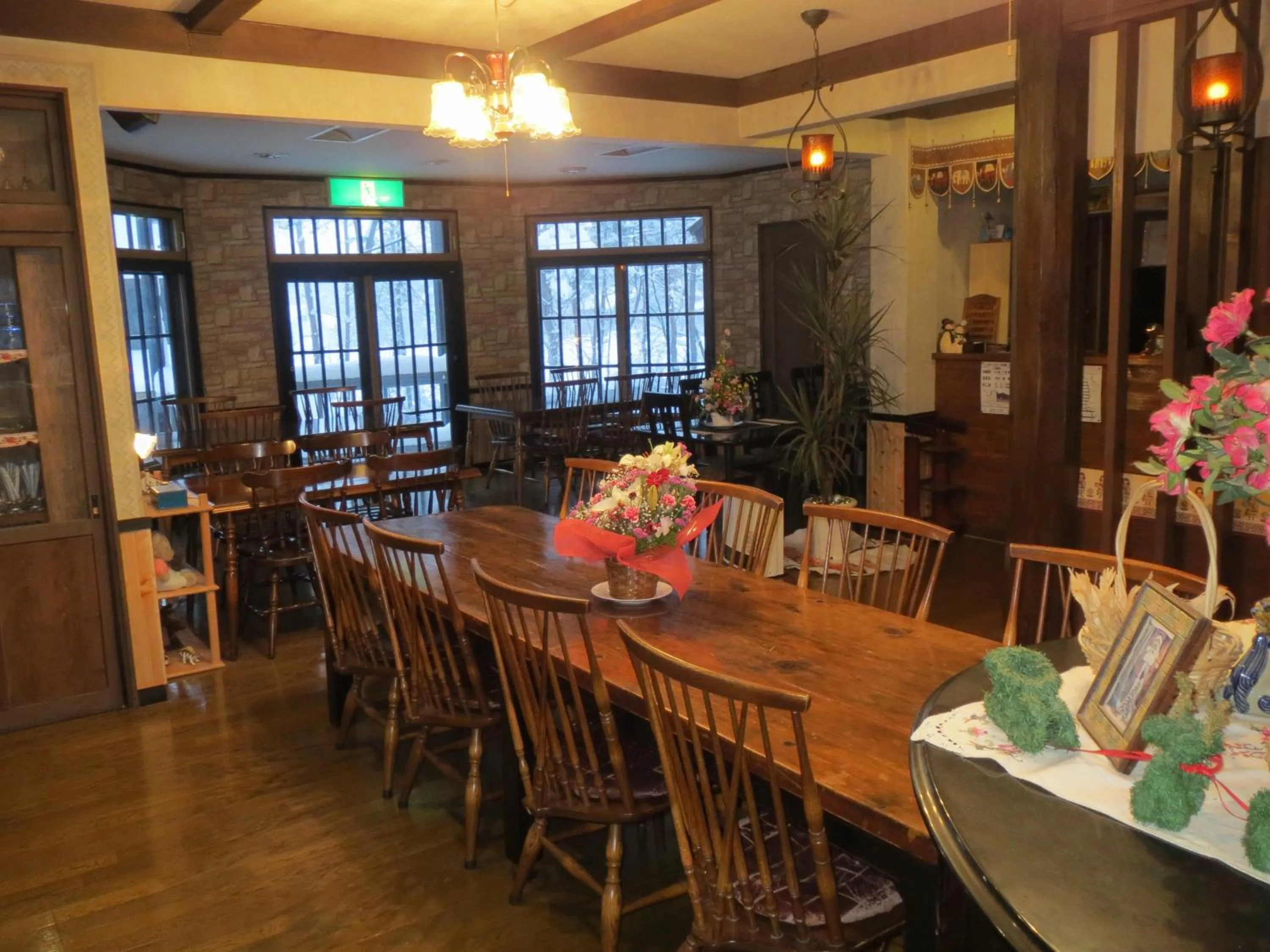 Restaurant/places to eat in Pension Marionette