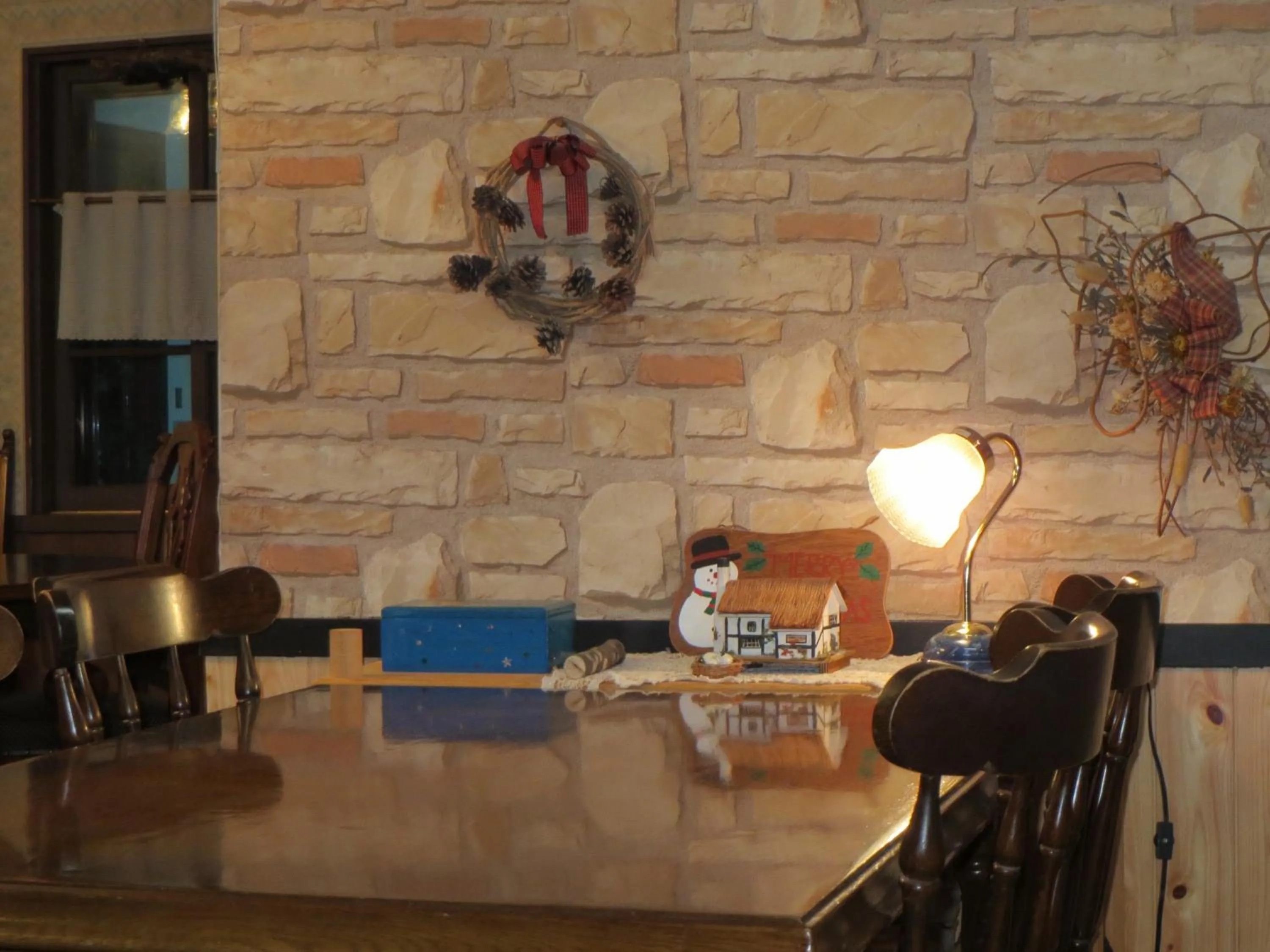 Restaurant/places to eat in Pension Marionette