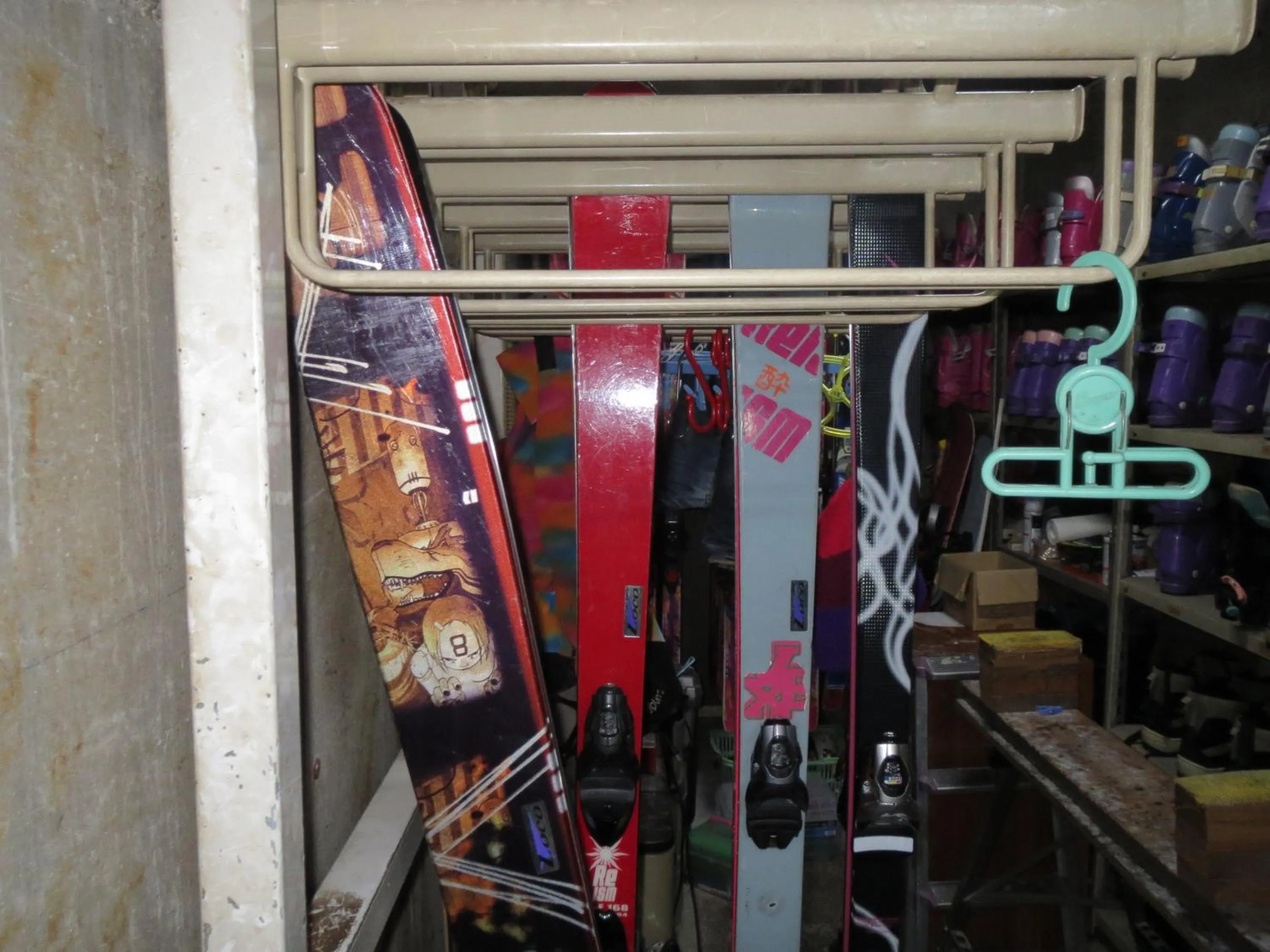 Skiing in Pension Marionette