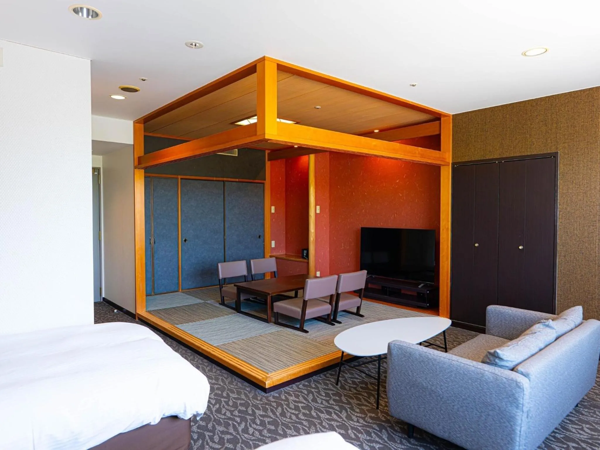 Photo of the whole room, Bed in Hotel Flags Sasebo KujuKusima