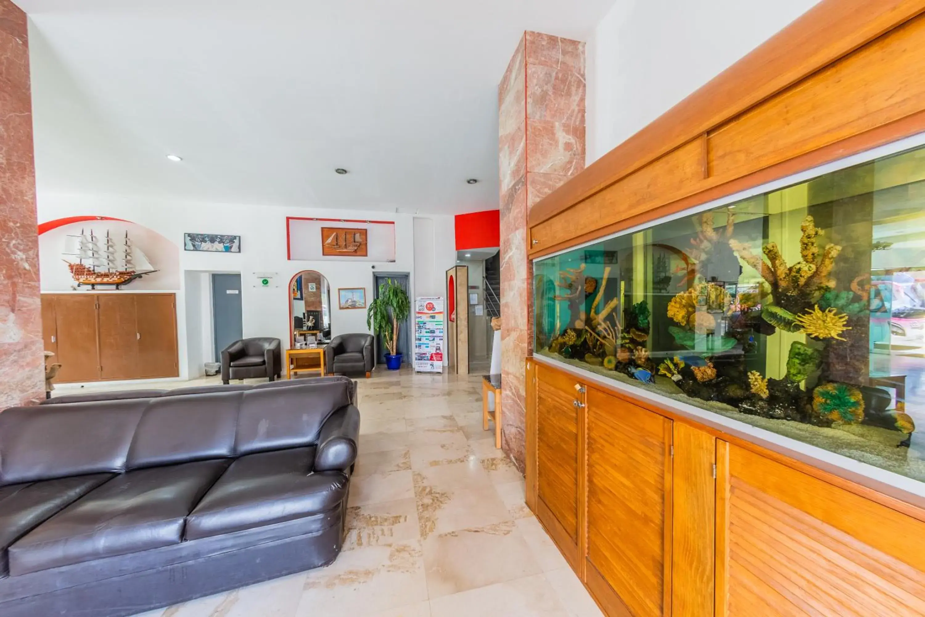 Lobby or reception in Hotel Ziami Lobby or reception in Hotel Ziami