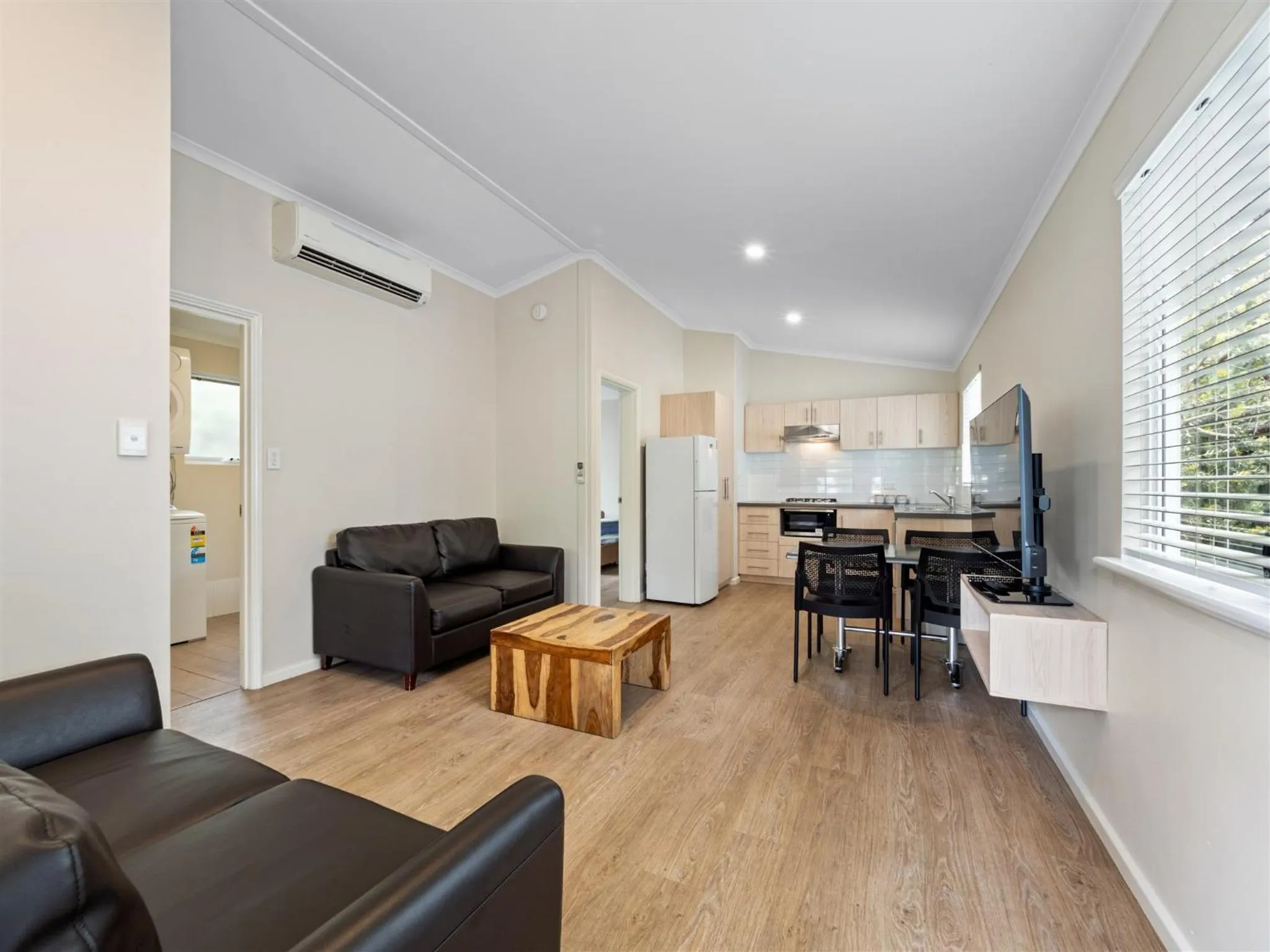 Kitchen or kitchenette in Mandalay Holiday Resort and Tourist Park