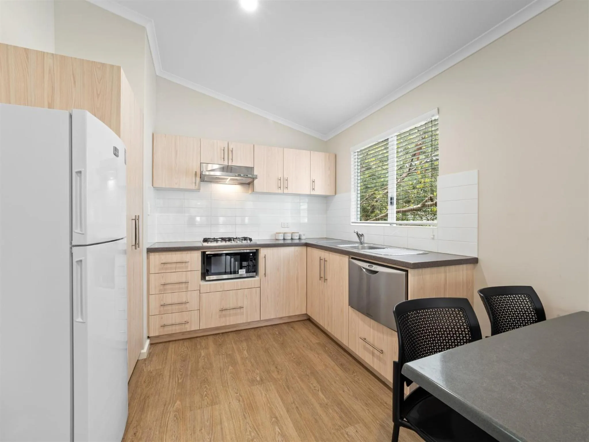 Kitchen or kitchenette in Mandalay Holiday Resort and Tourist Park