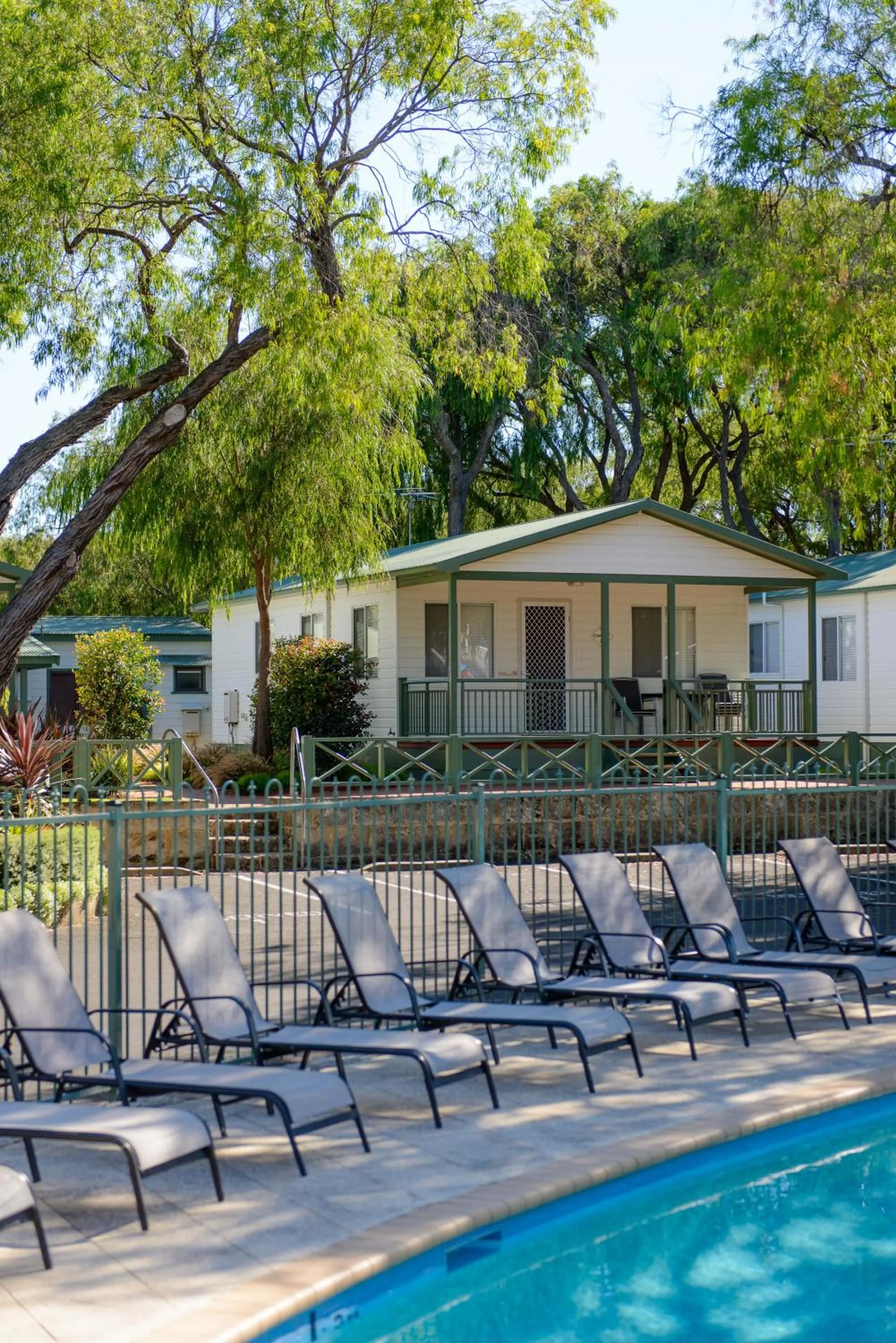 Swimming pool in Mandalay Holiday Resort and Tourist Park