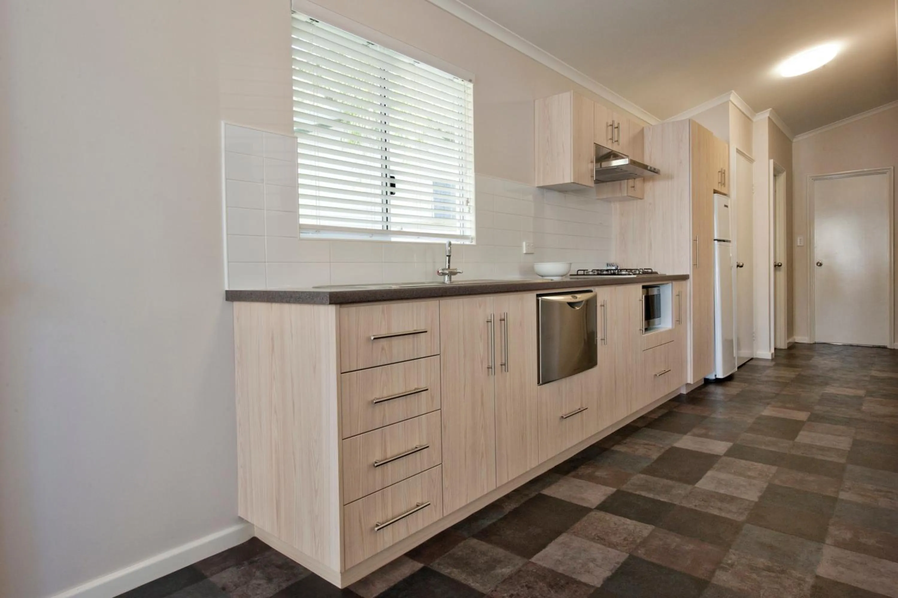 Kitchen or kitchenette in Mandalay Holiday Resort and Tourist Park