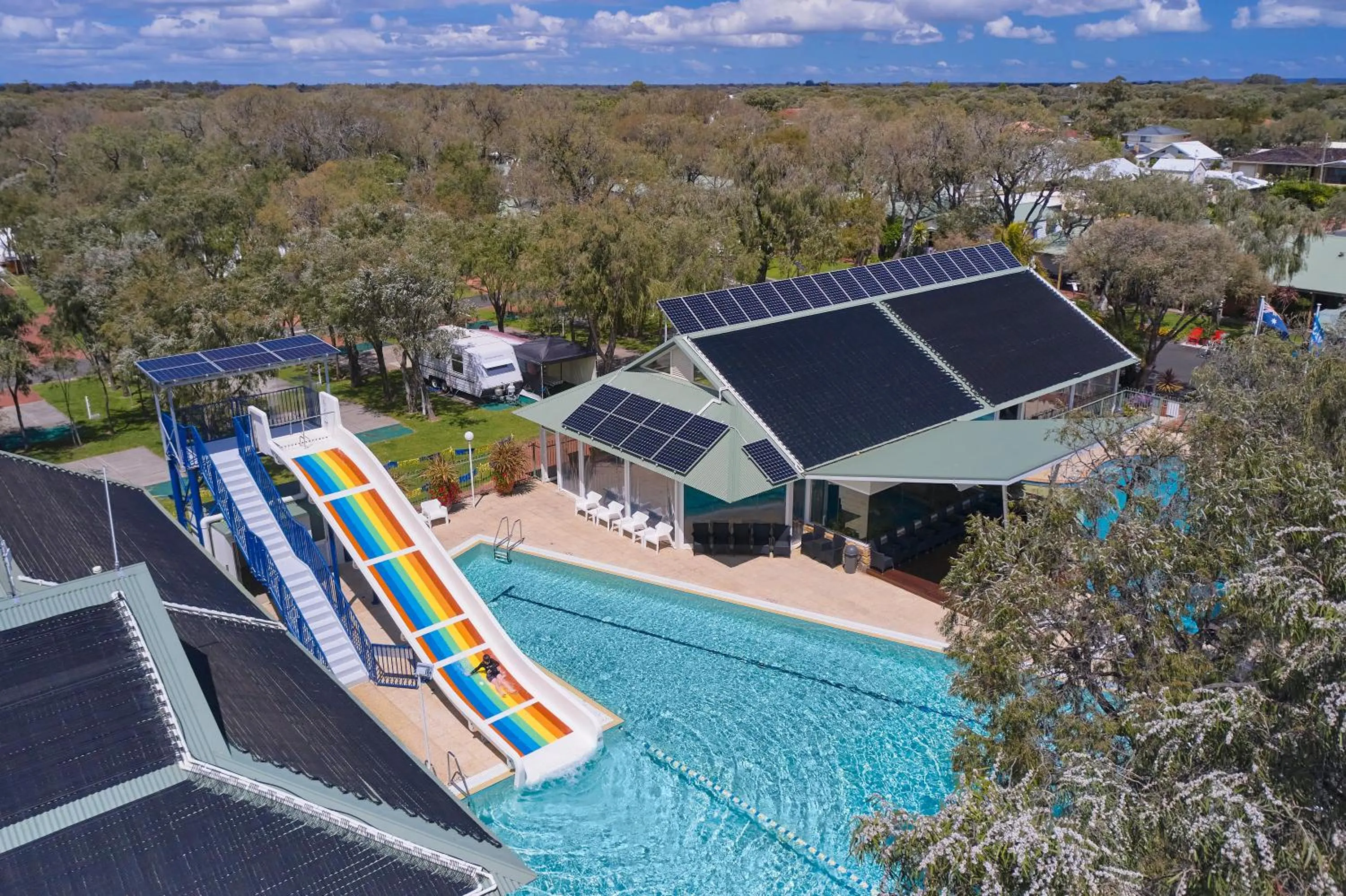 Swimming pool in Mandalay Holiday Resort and Tourist Park