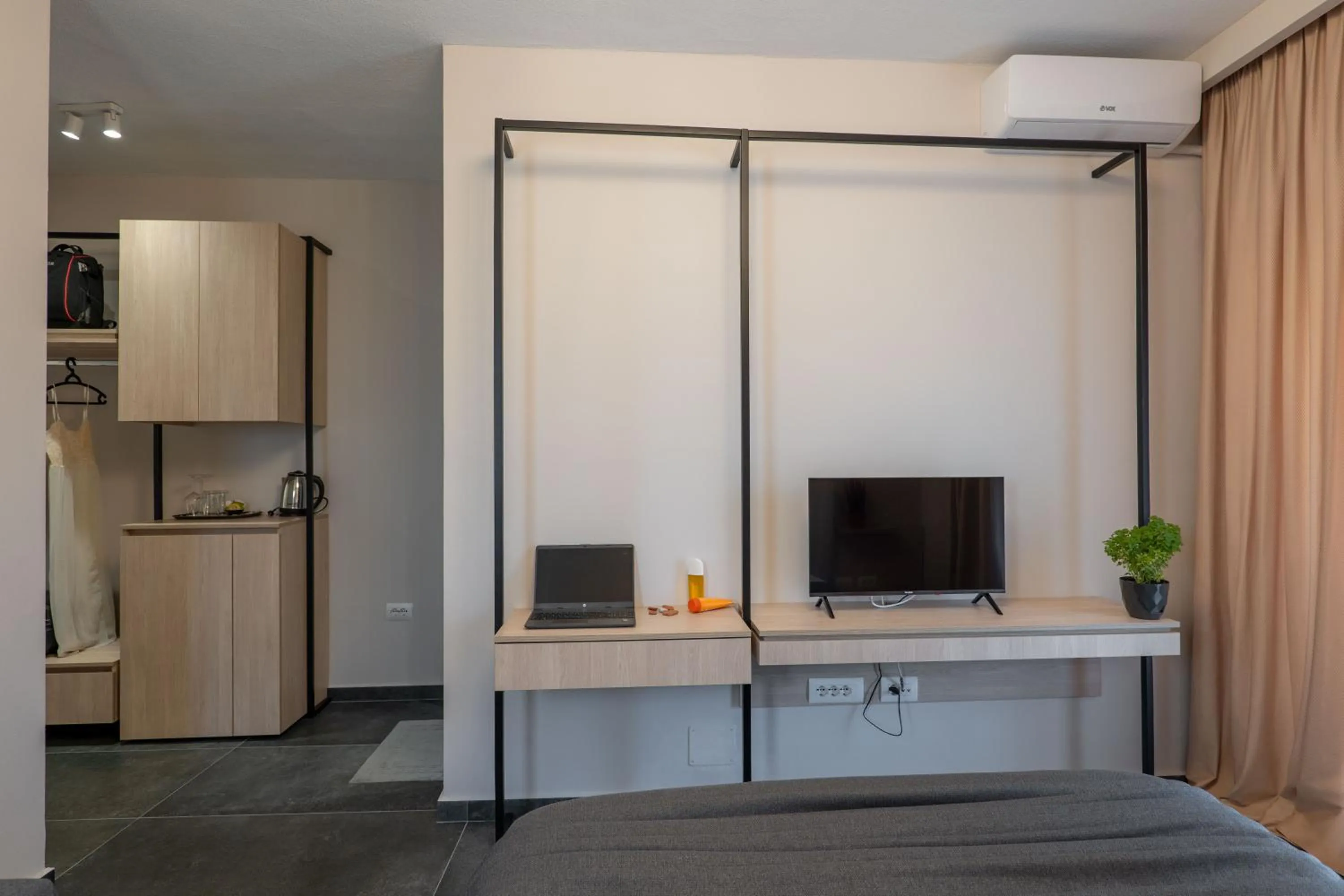 TV and multimedia in Villa Green Garden