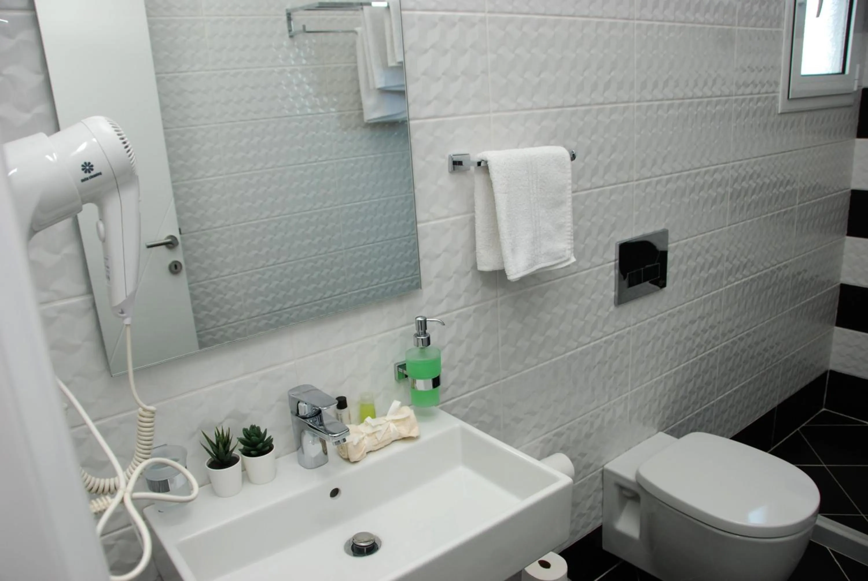 Bathroom in Villa Green Garden