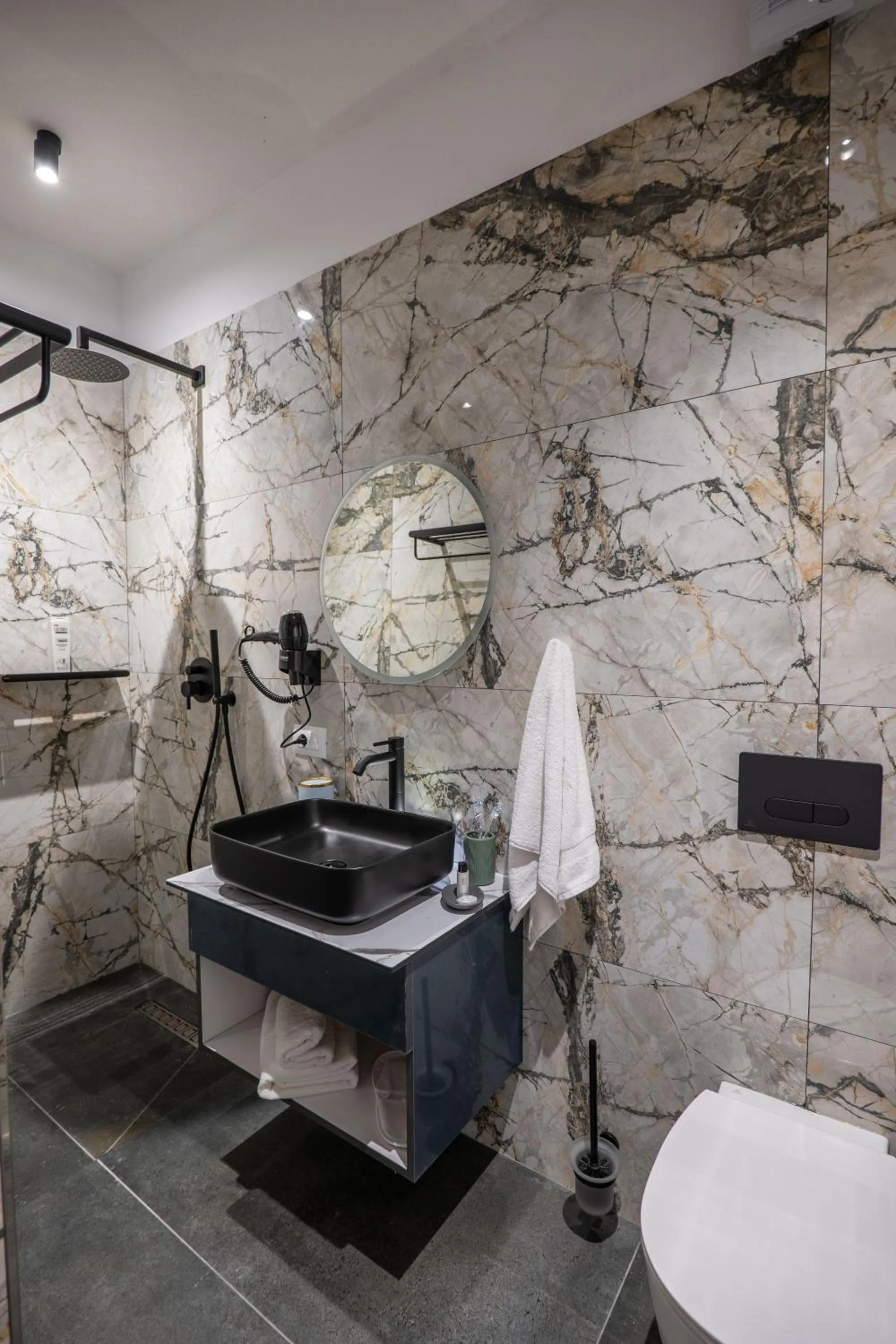 Bathroom in Villa Green Garden