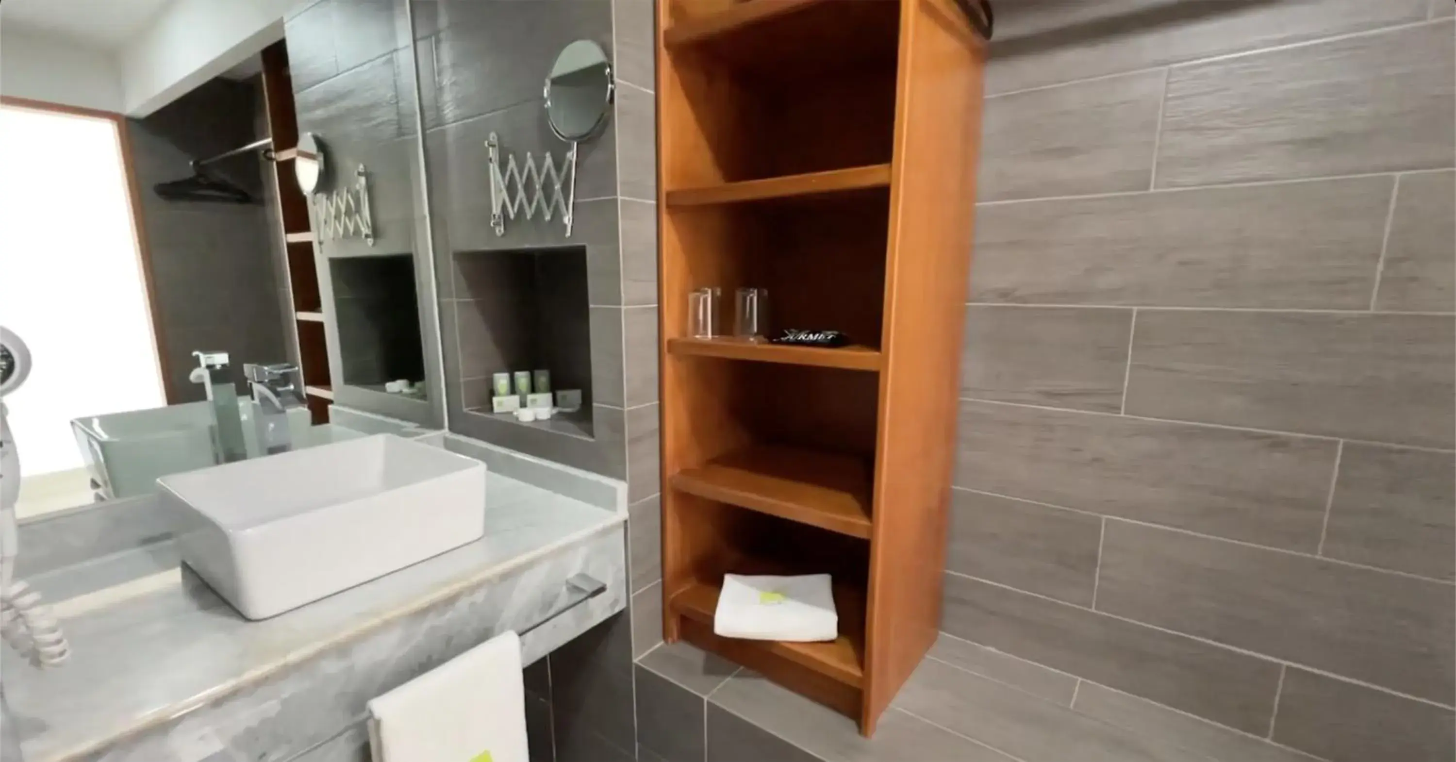 Bathroom in GS Jerocs Tlaxcala Bathroom in GS Jerocs Tlaxcala