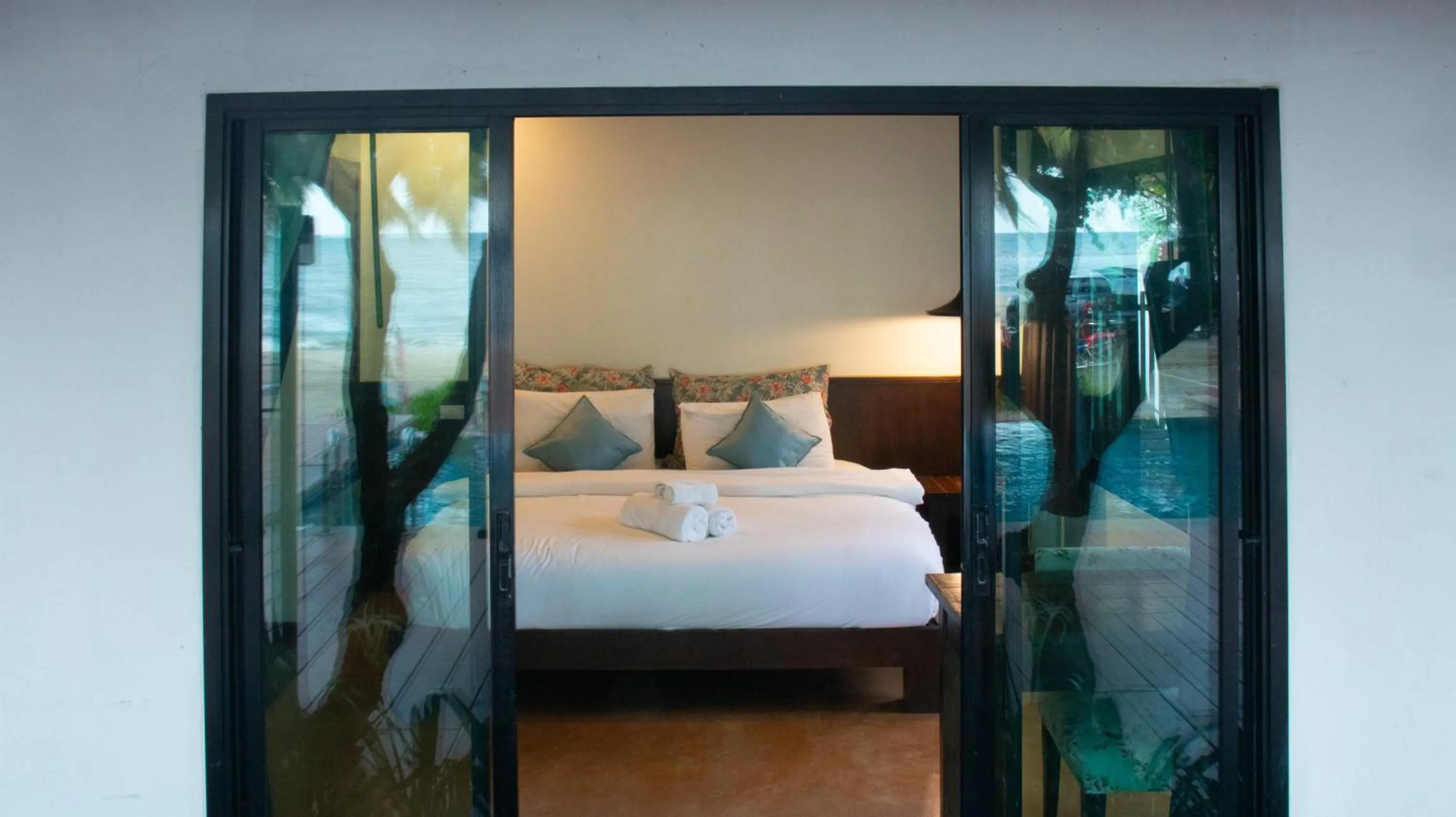 Bed in Chidlom Resort
