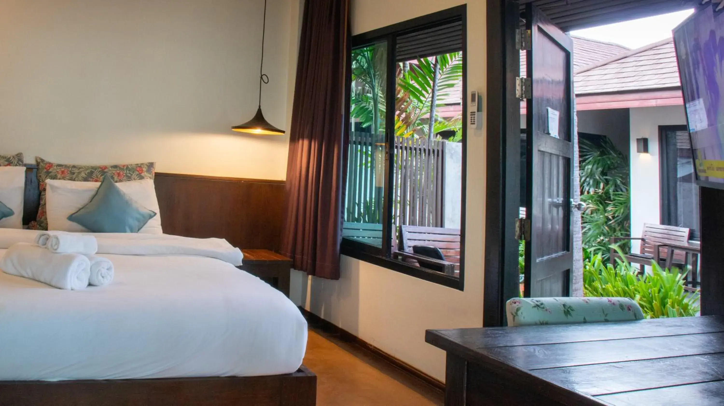 Bed in Chidlom Resort Bed in Chidlom Resort