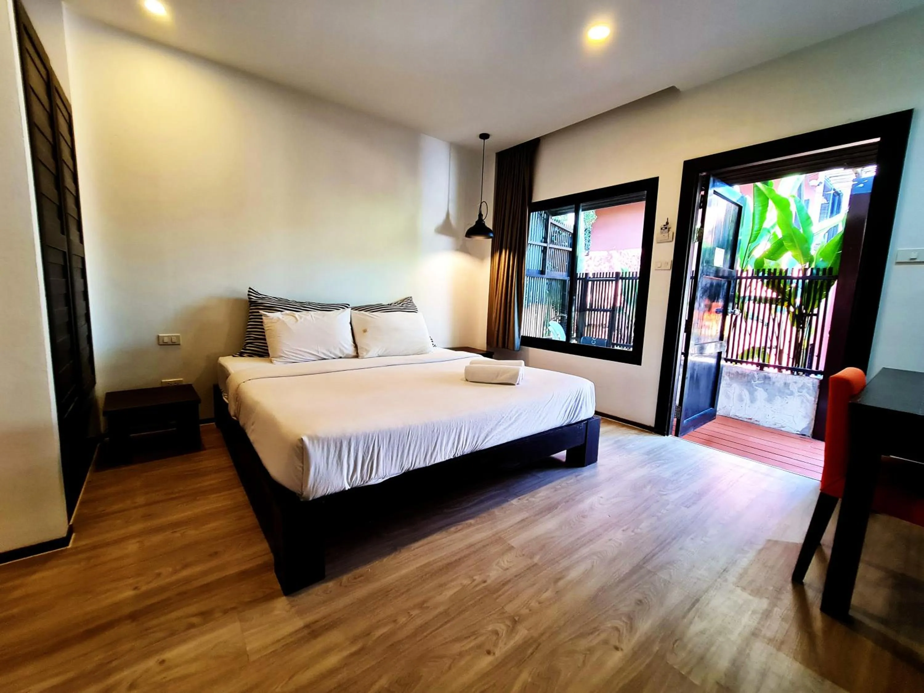 Bed in Chidlom Resort