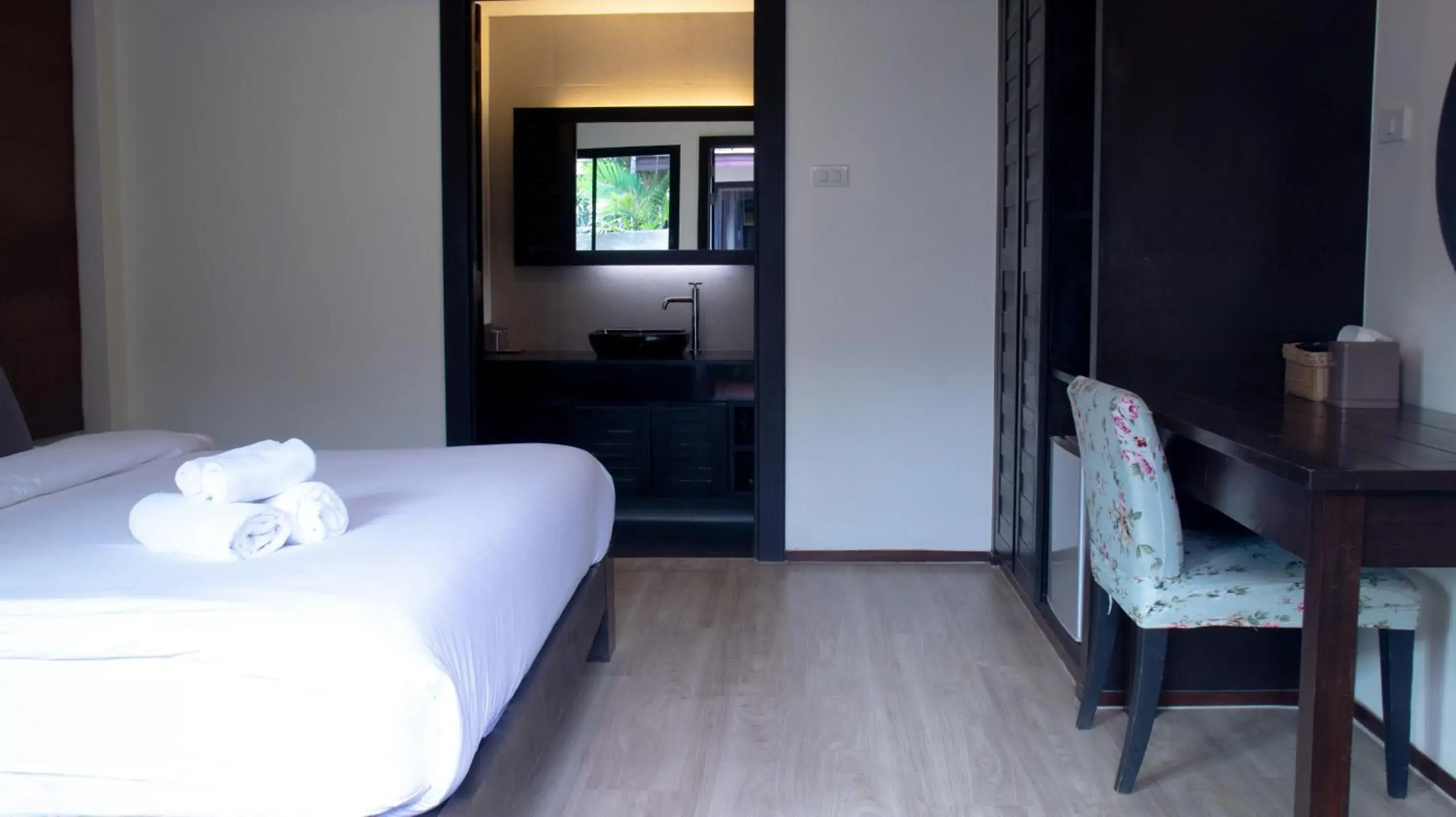 Bed in Chidlom Resort Bed in Chidlom Resort