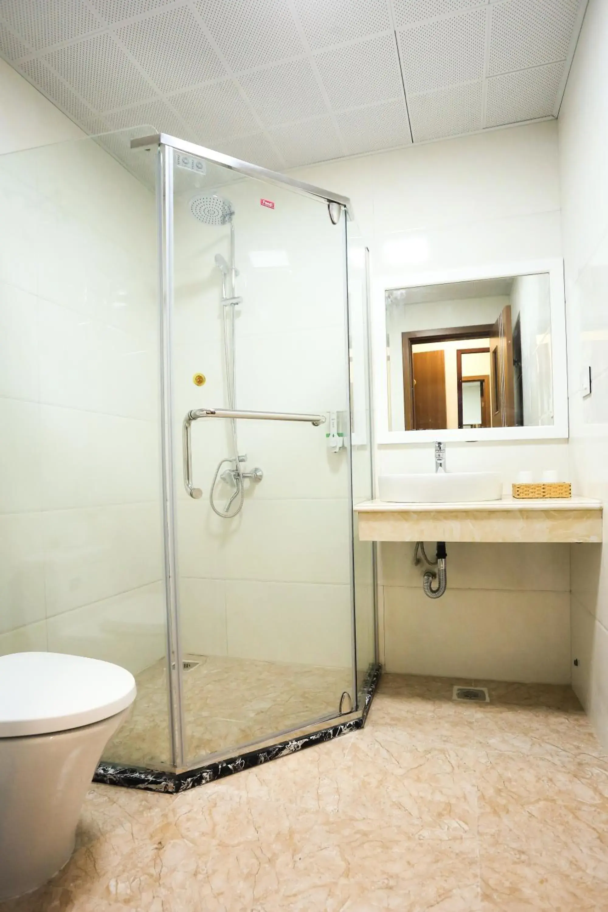 Bathroom in Diamond Hotel Bathroom in Diamond Hotel