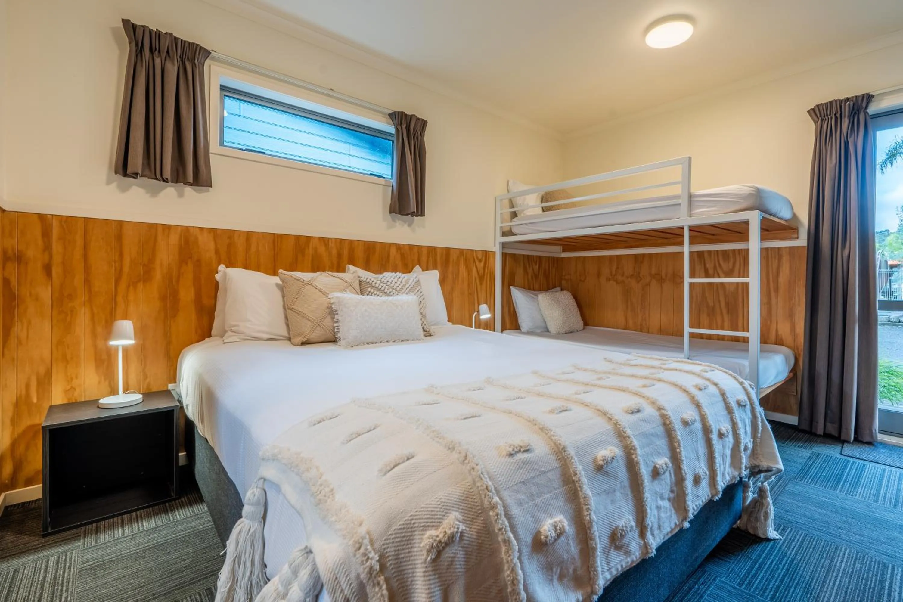 Bed in Tasman Holiday Parks - Coromandel