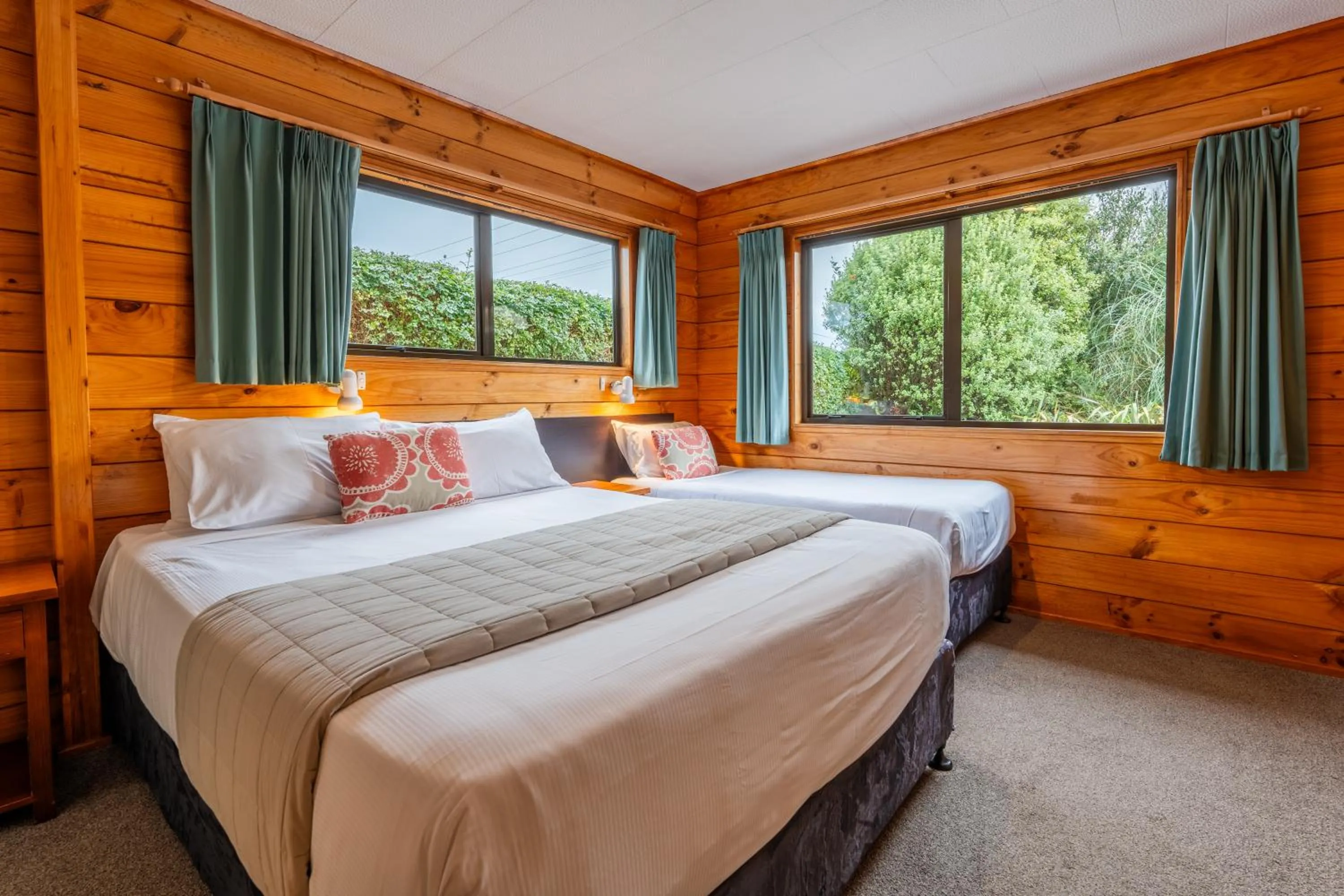 Bed in Tasman Holiday Parks - Coromandel