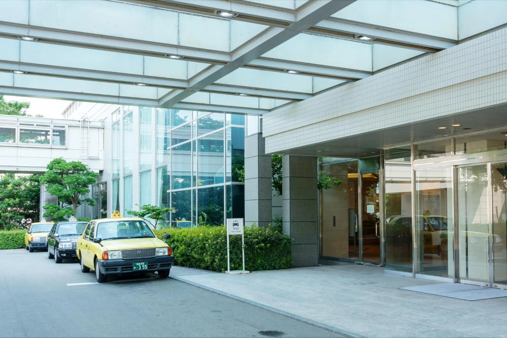 Facade/entrance in Tokushima Grandvrio Hotel