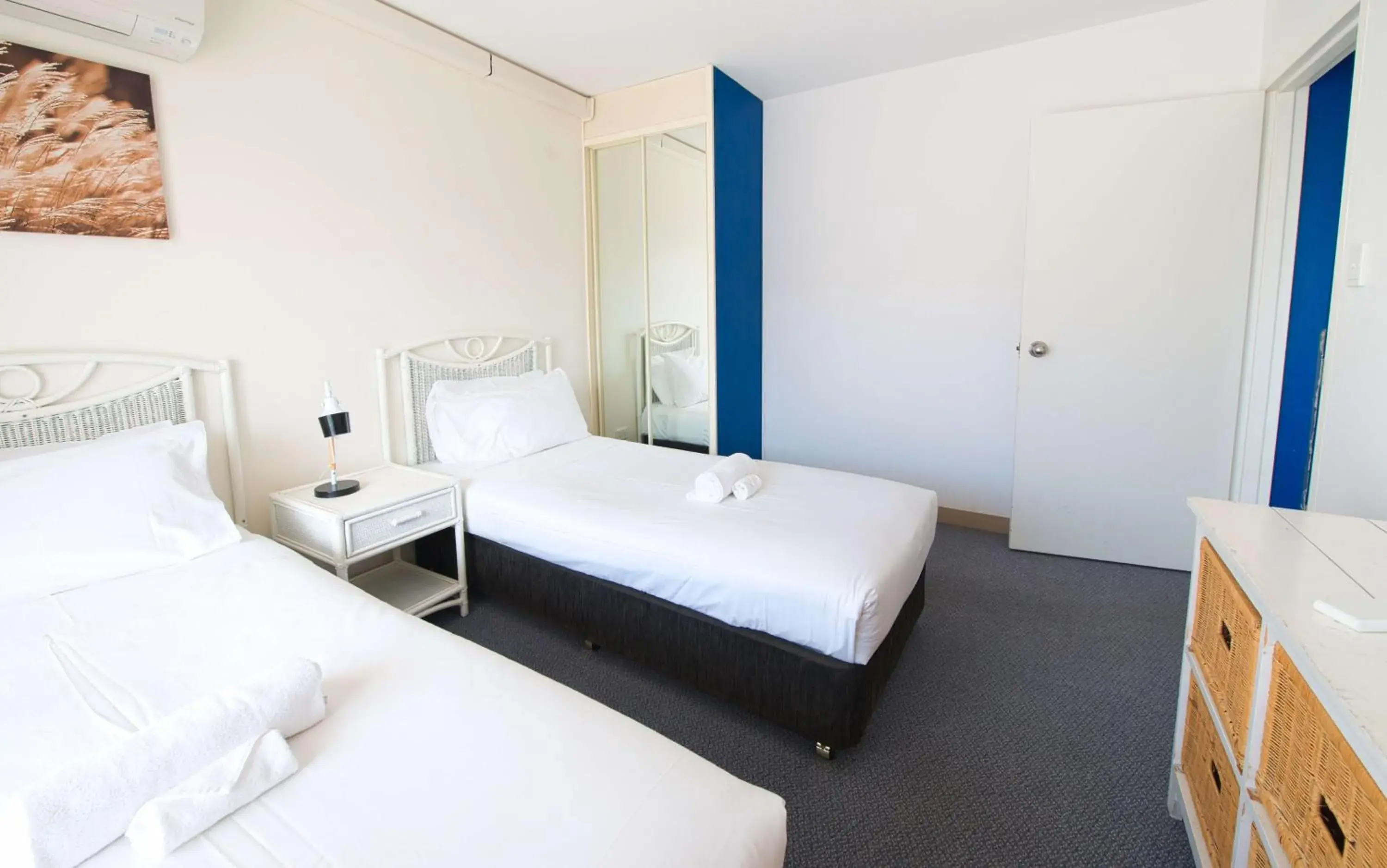 Bed in Nelson Bay Breeze Bed in Nelson Bay Breeze