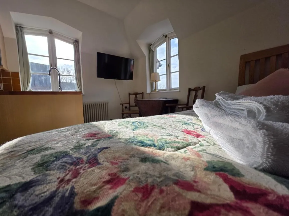 Bed in The Steam Packet