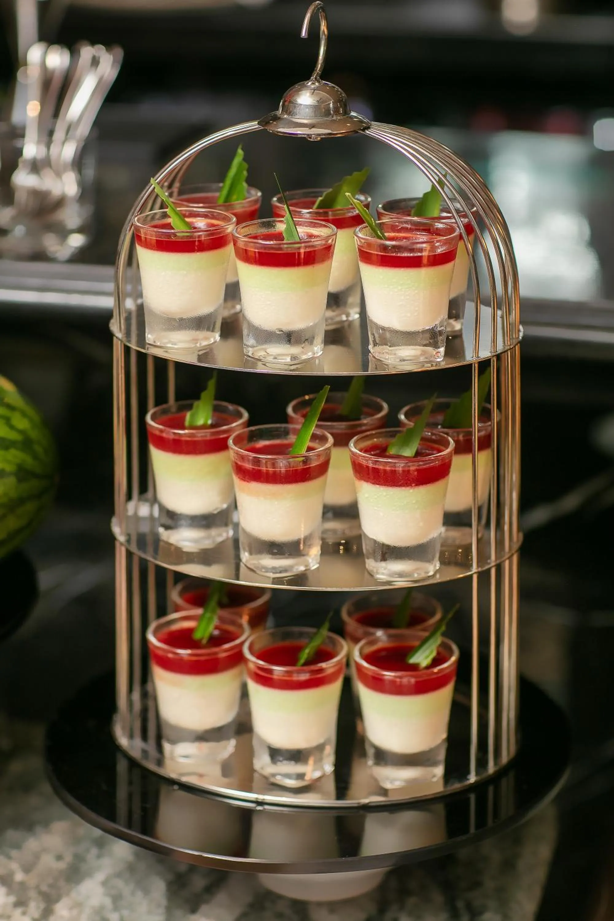 Food and drinks in La Mejor Hotel & Sky Bar