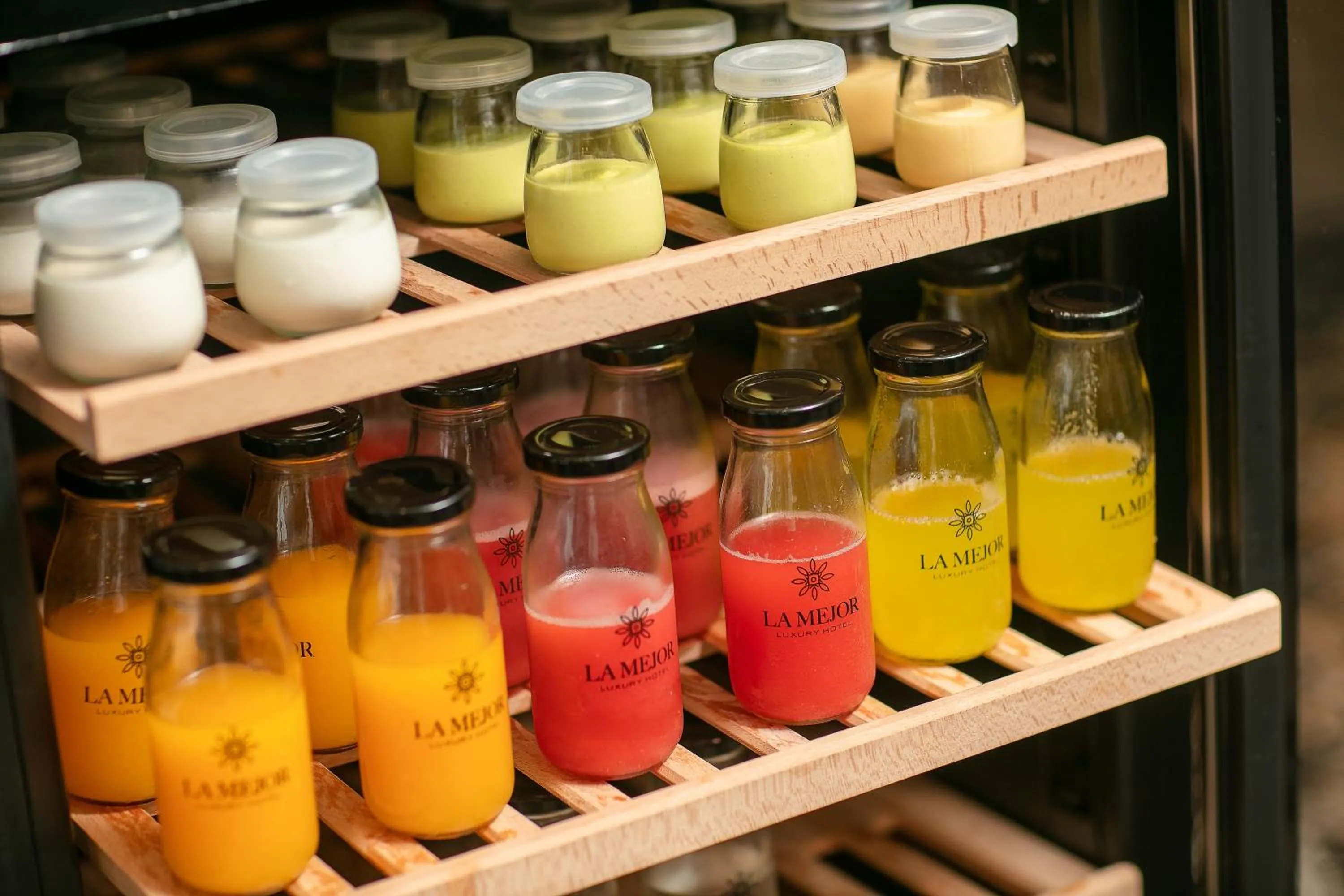 Buffet breakfast in La Mejor Hotel & Sky Bar