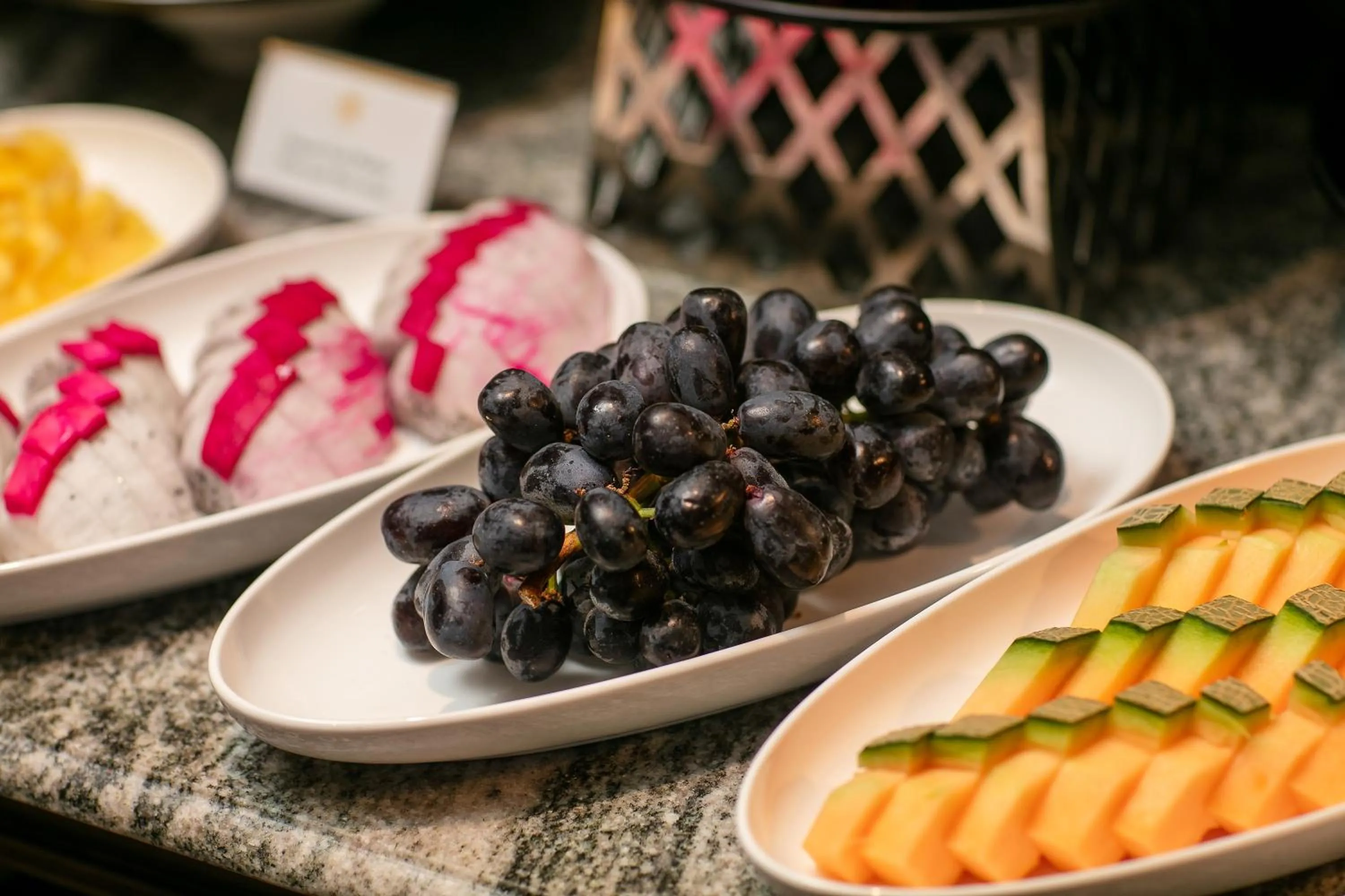 Food and drinks in La Mejor Hotel & Sky Bar