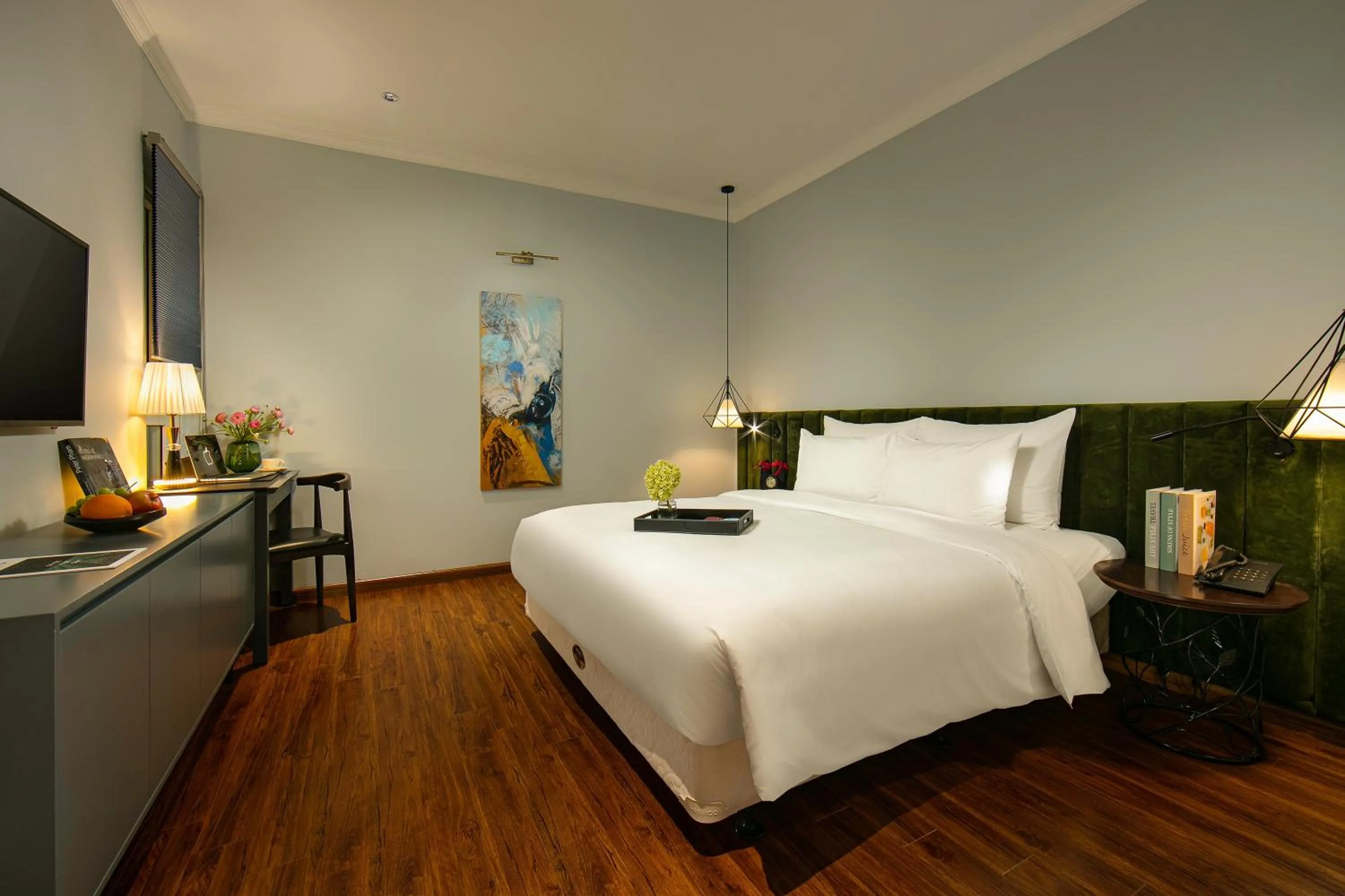 Bed in La Mejor Hotel & Sky Bar