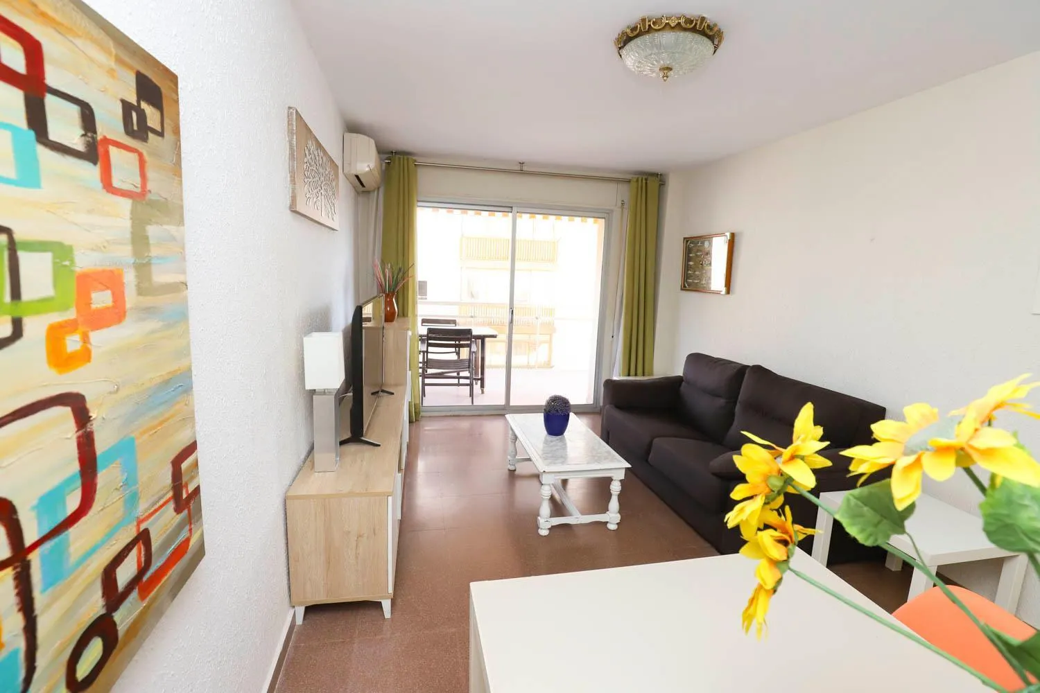 DIFFERENTFLATS Palafox