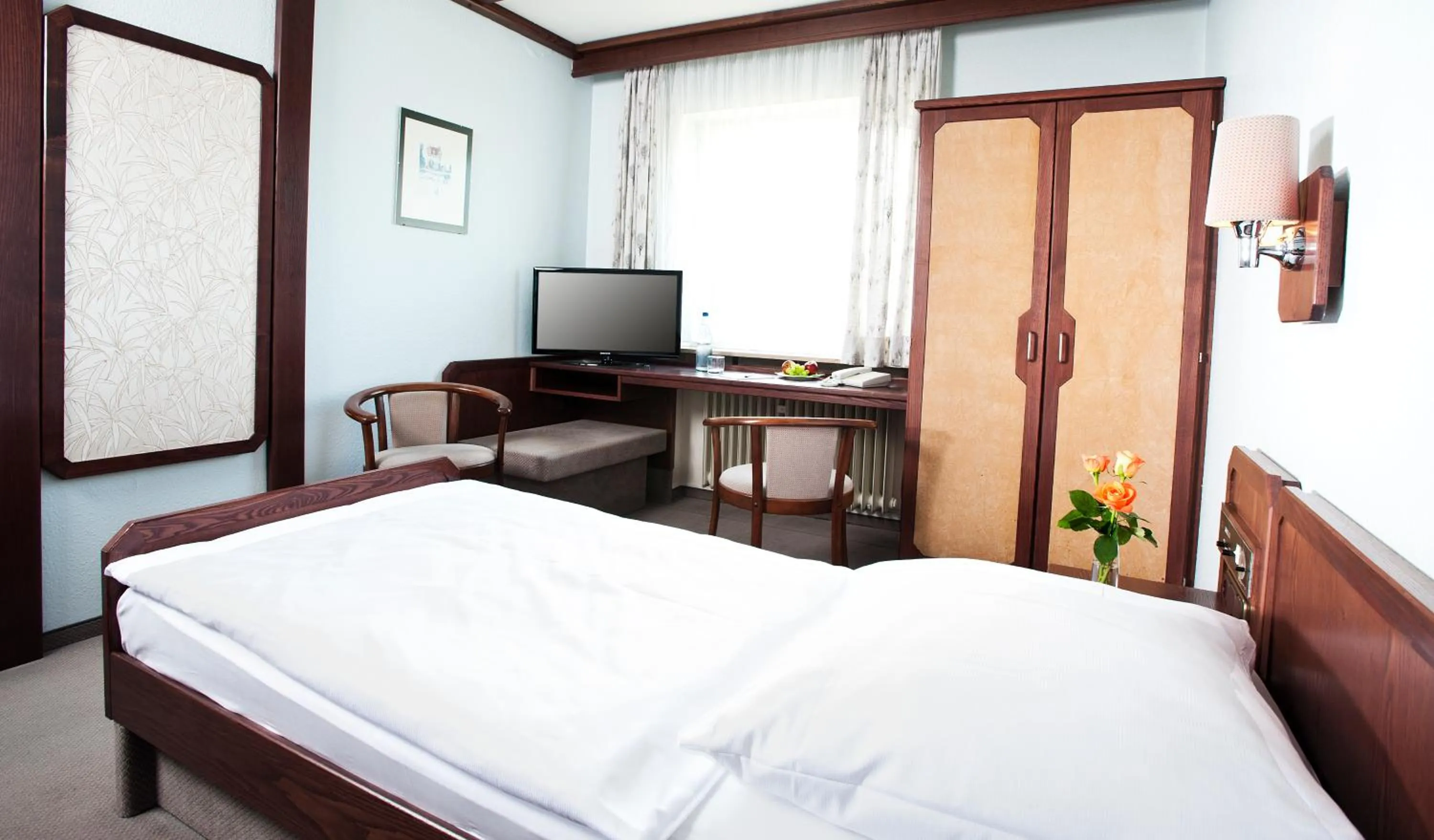 Photo of the whole room, Bed in Hotel Käferstein garni