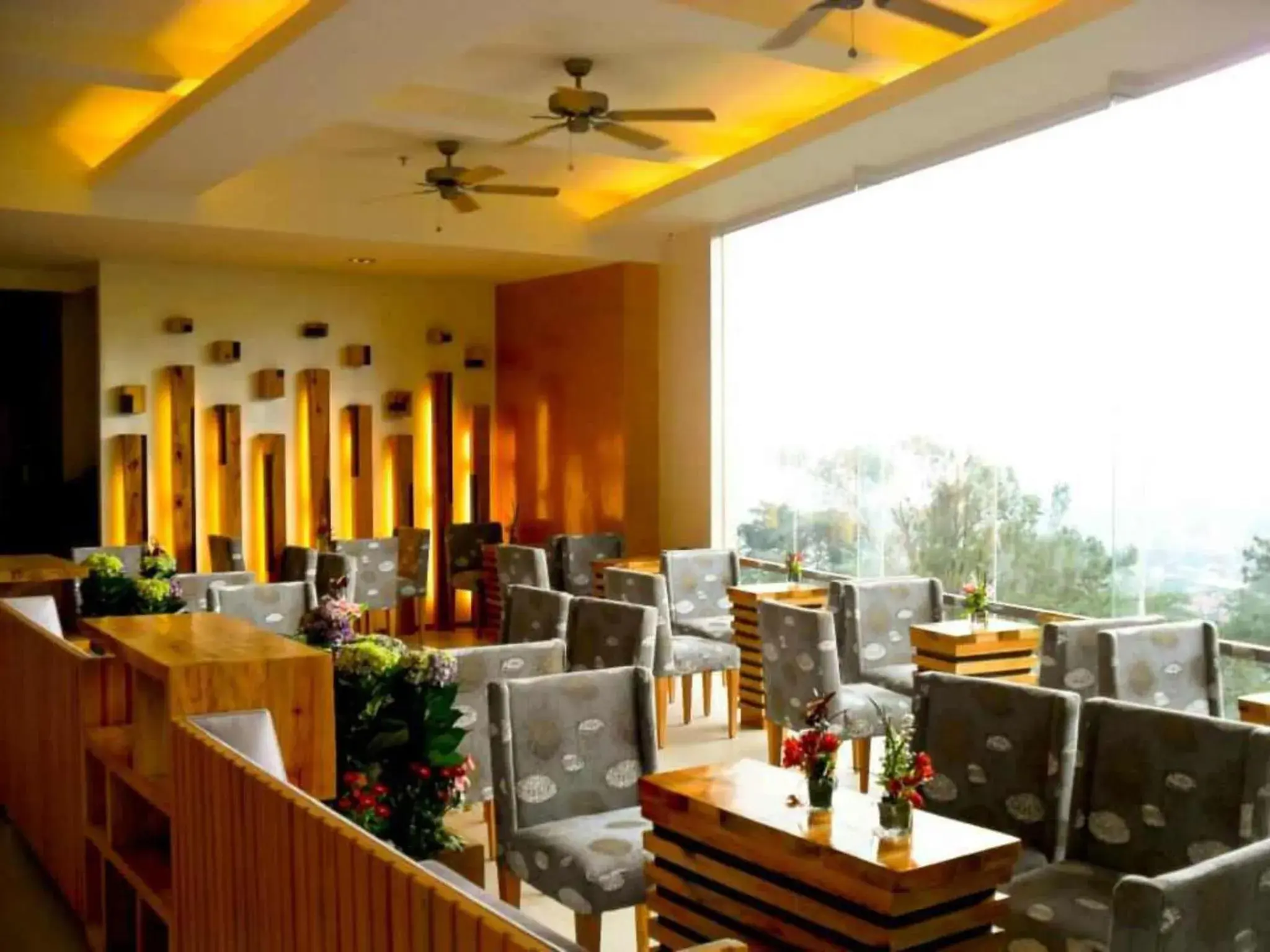 Restaurant/places to eat in Chalet Baguio Restaurant/places to eat in Chalet Baguio