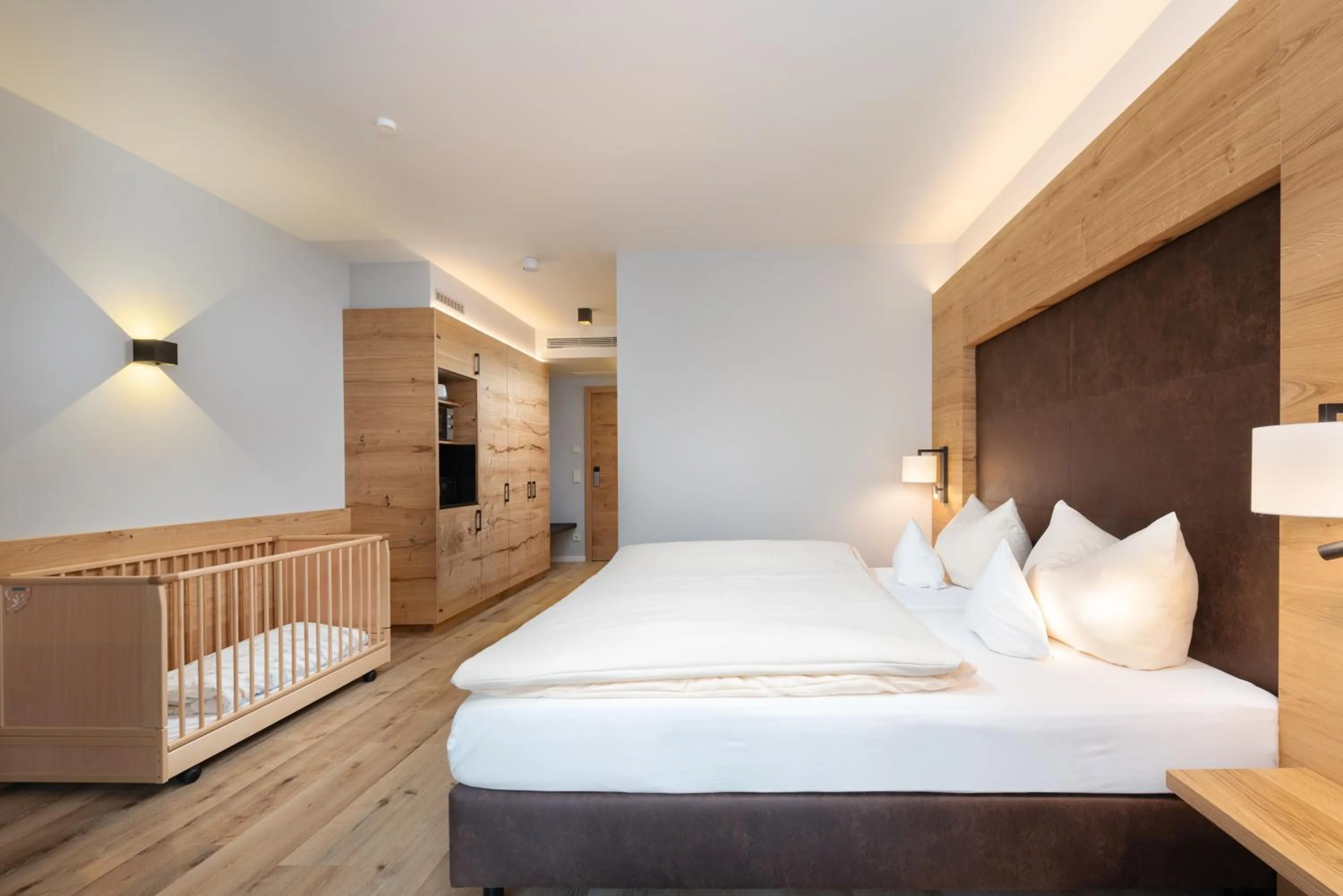 Photo of the whole room, Bed in Familotel Schreinerhof