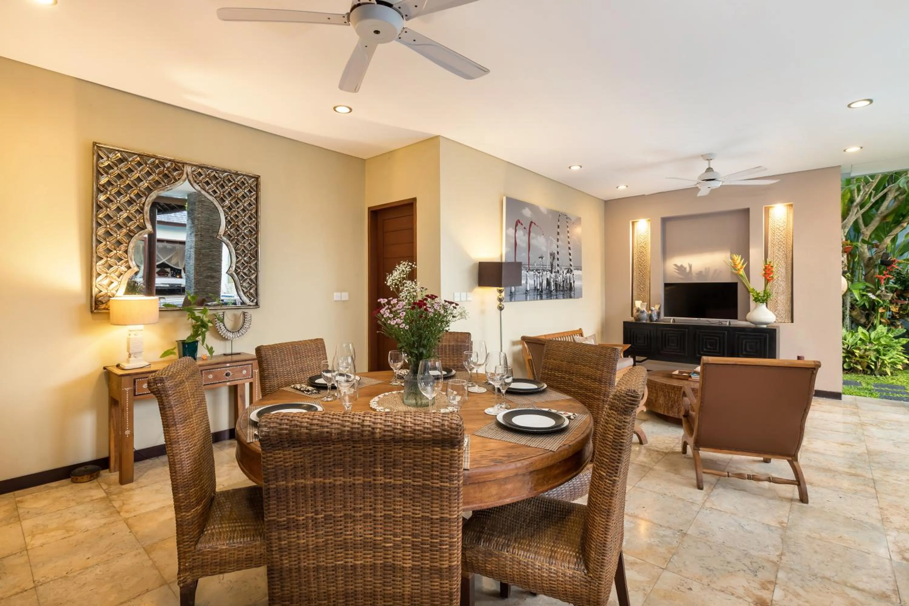 TV and multimedia in Jabunami Estate