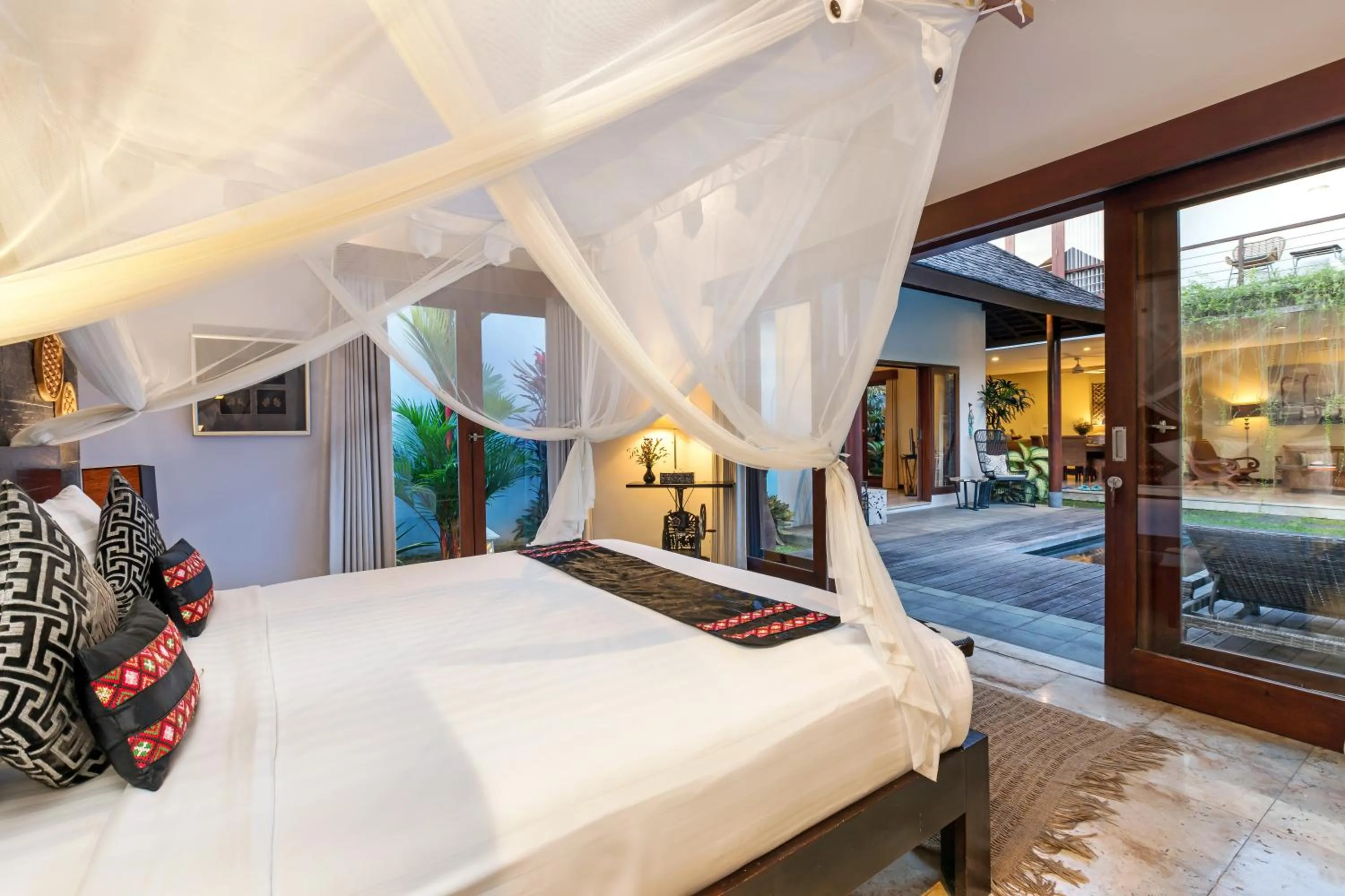 Photo of the whole room, Bed in Jabunami Estate