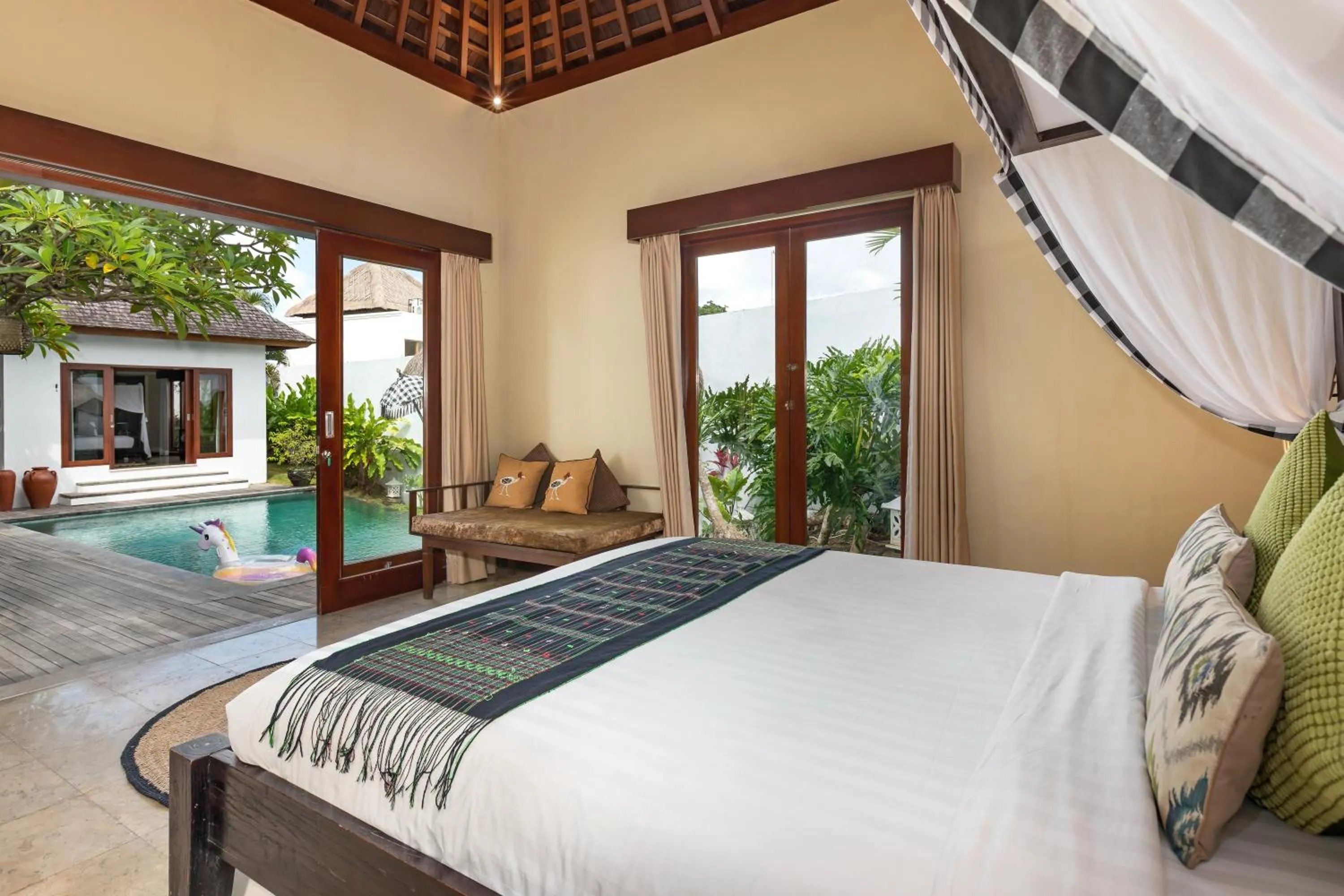 Bed in Jabunami Estate