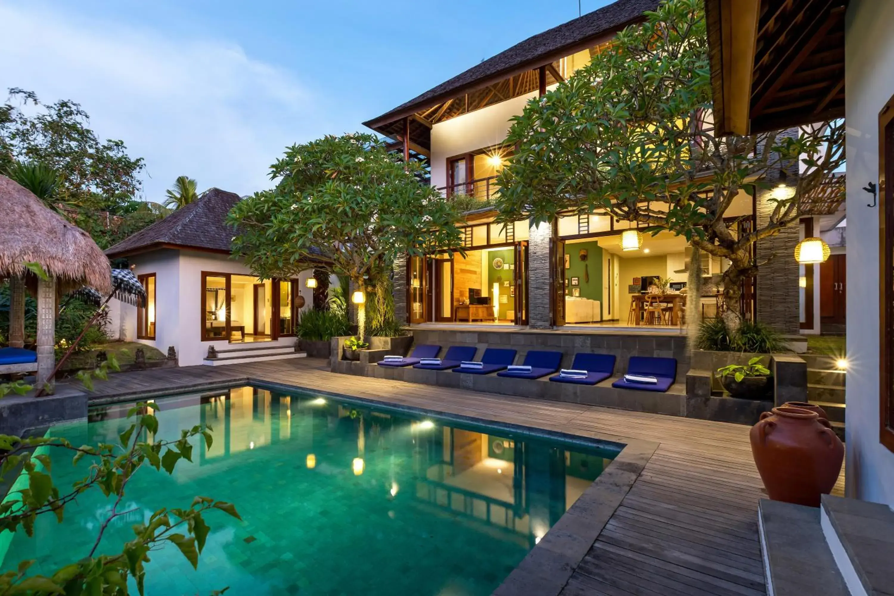 Swimming pool in Jabunami Estate Swimming pool in Jabunami Estate