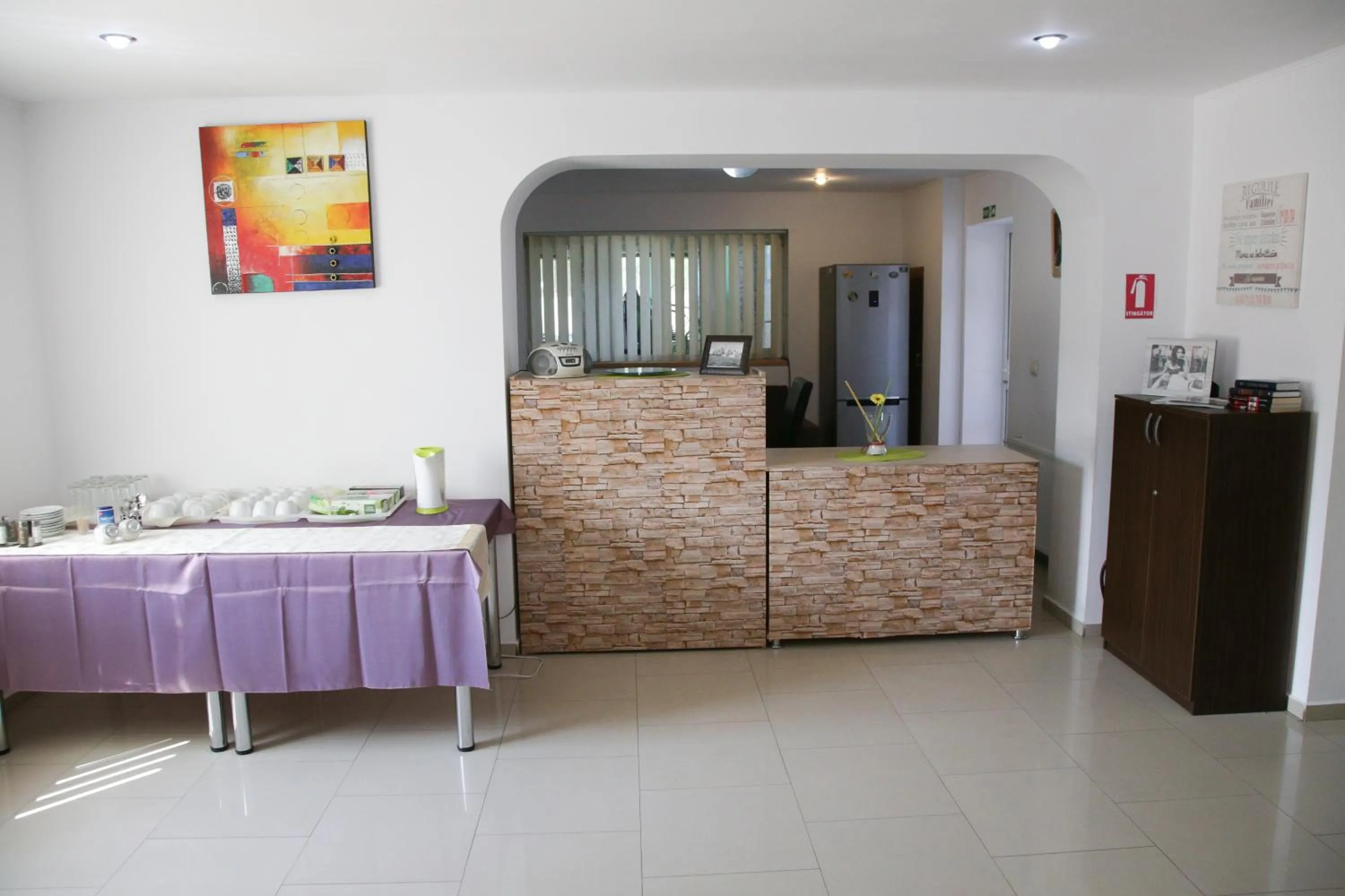 Communal lounge/ TV room in City Comfort Villa