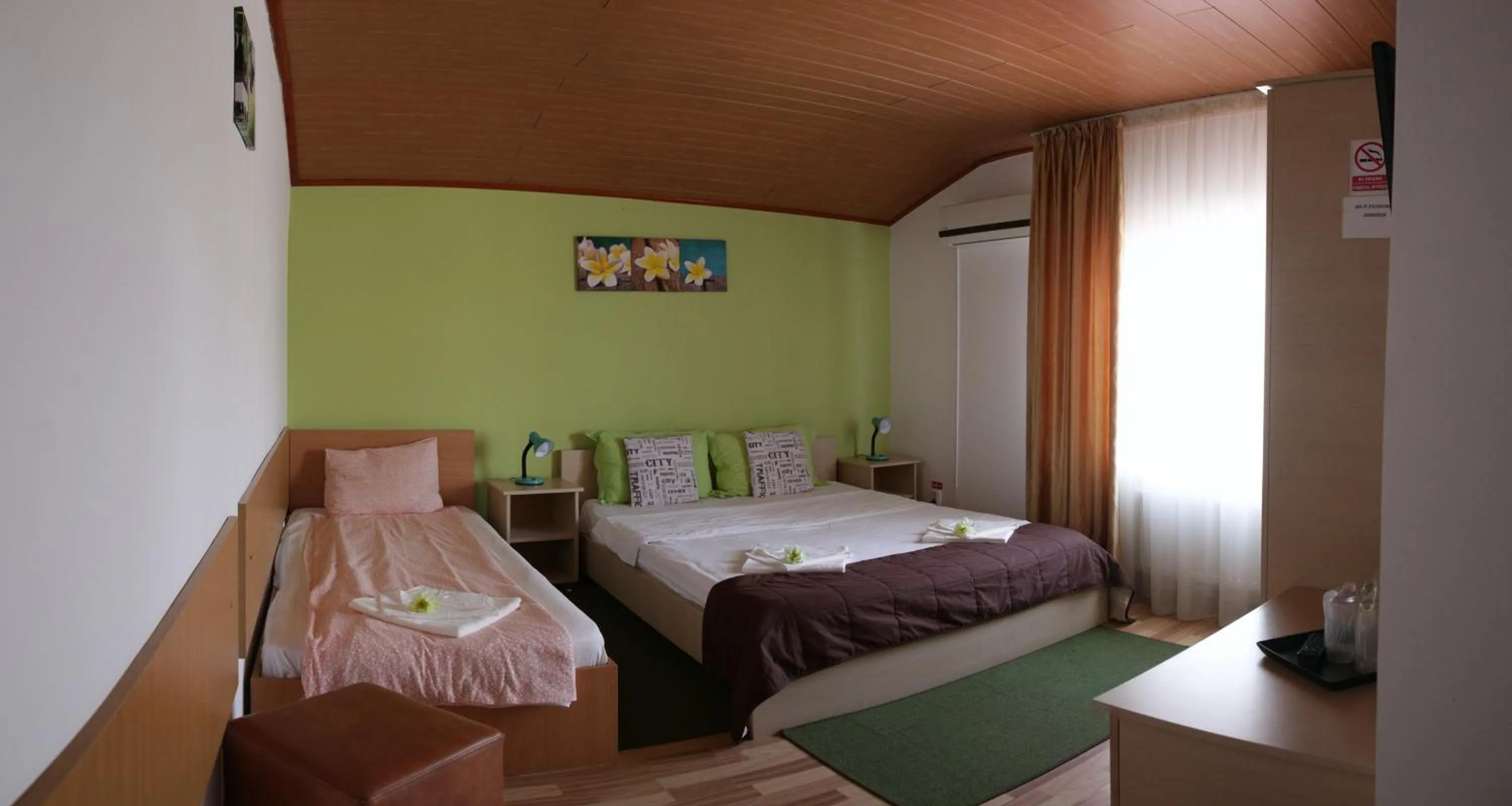 Photo of the whole room, Bed in City Comfort Villa