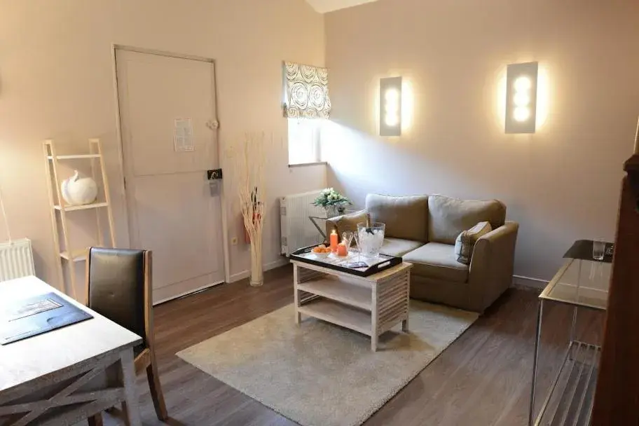 Diner Double Room Business 1 person in Domaine de Joinville Diner Double Room Business 1 person in Domaine de Joinville