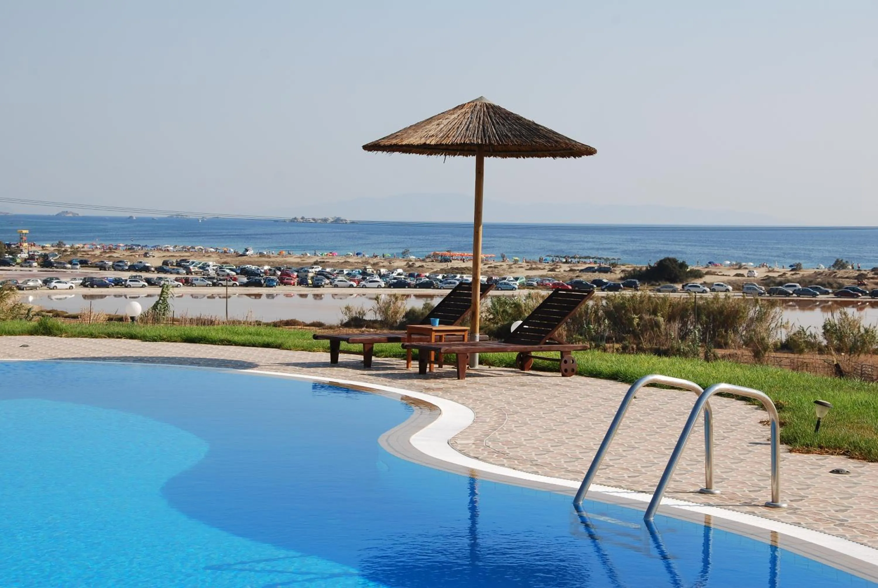 Beach in Koulas Pension - Red Lake
