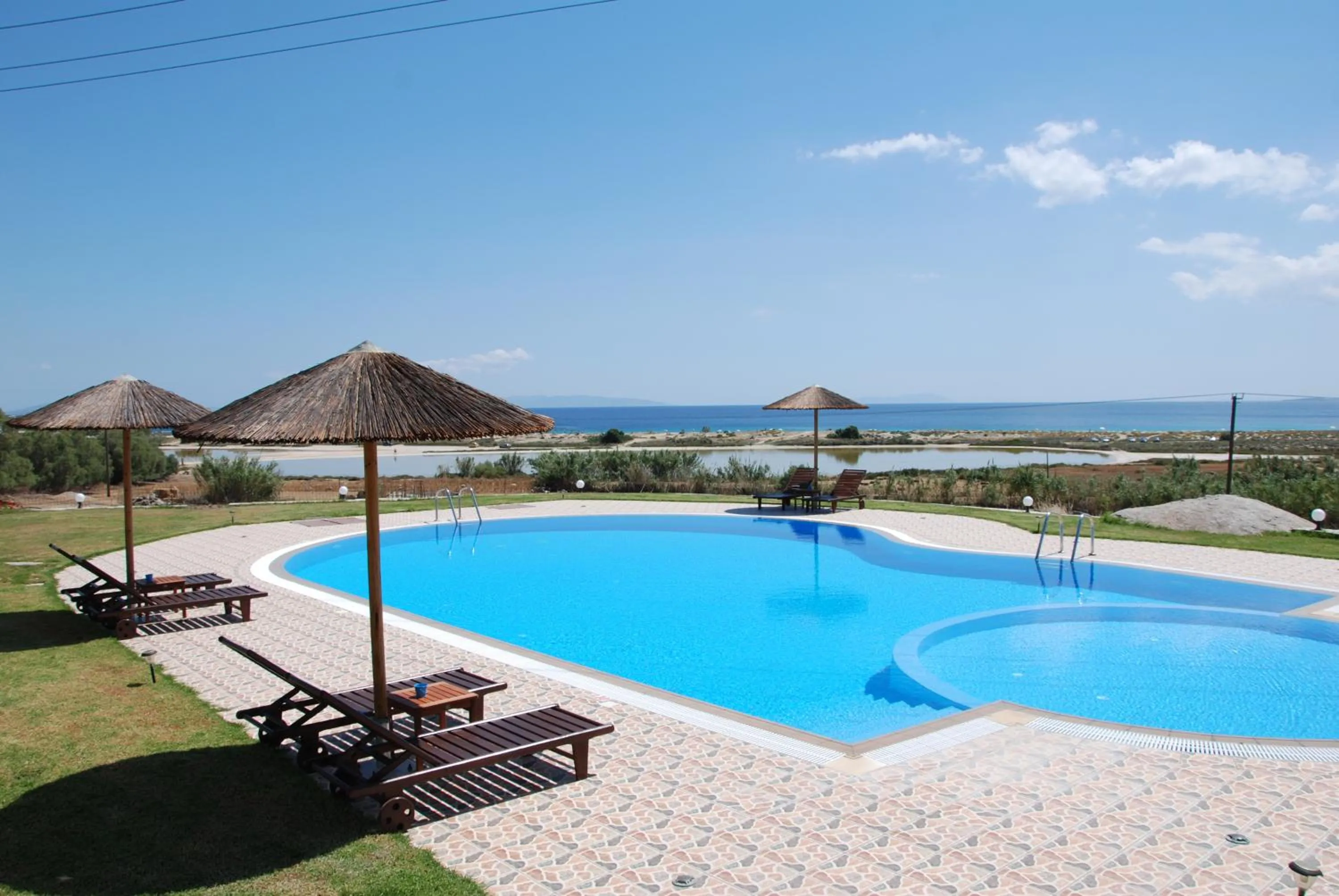 Swimming pool in Koulas Pension - Red Lake